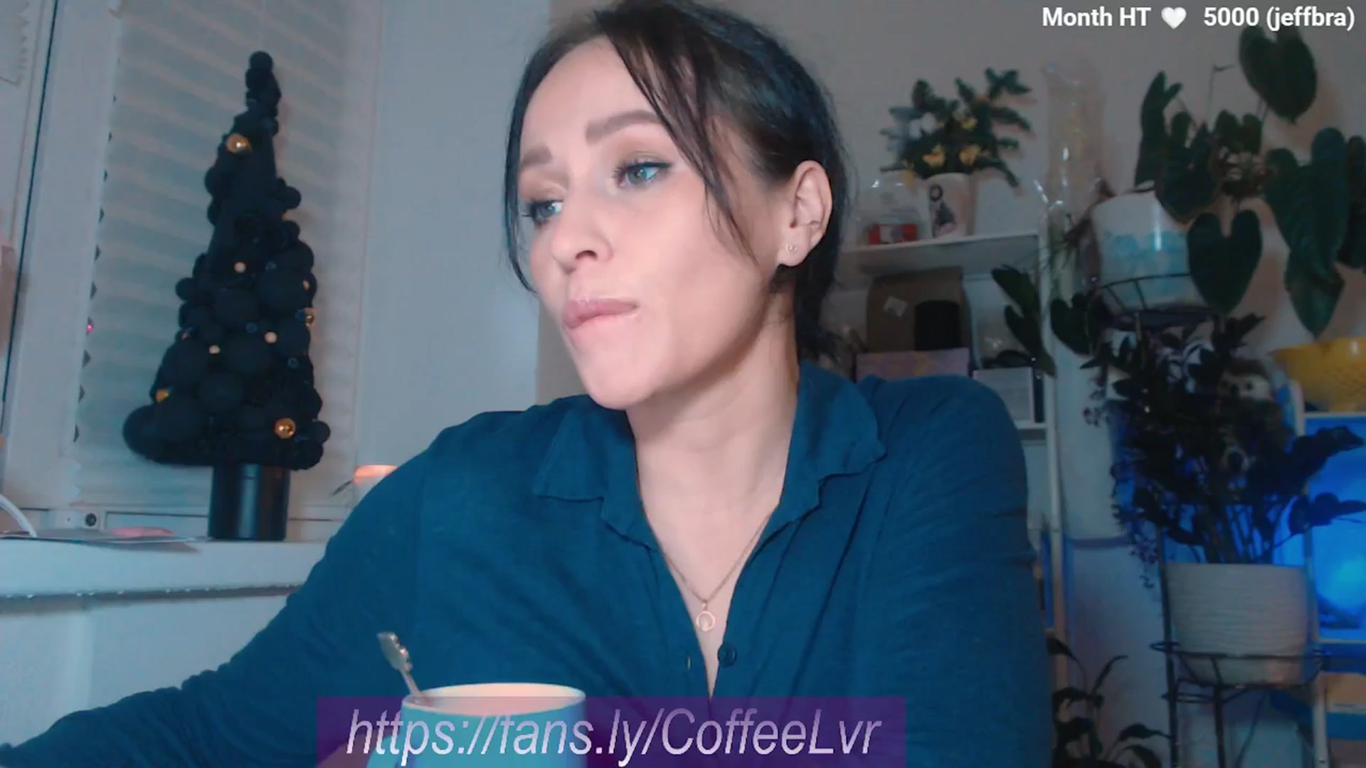 Gallery image thumbnail from NightBrew's myfreecams stream on, 12/31/2025, 19:11 image 2 of 20