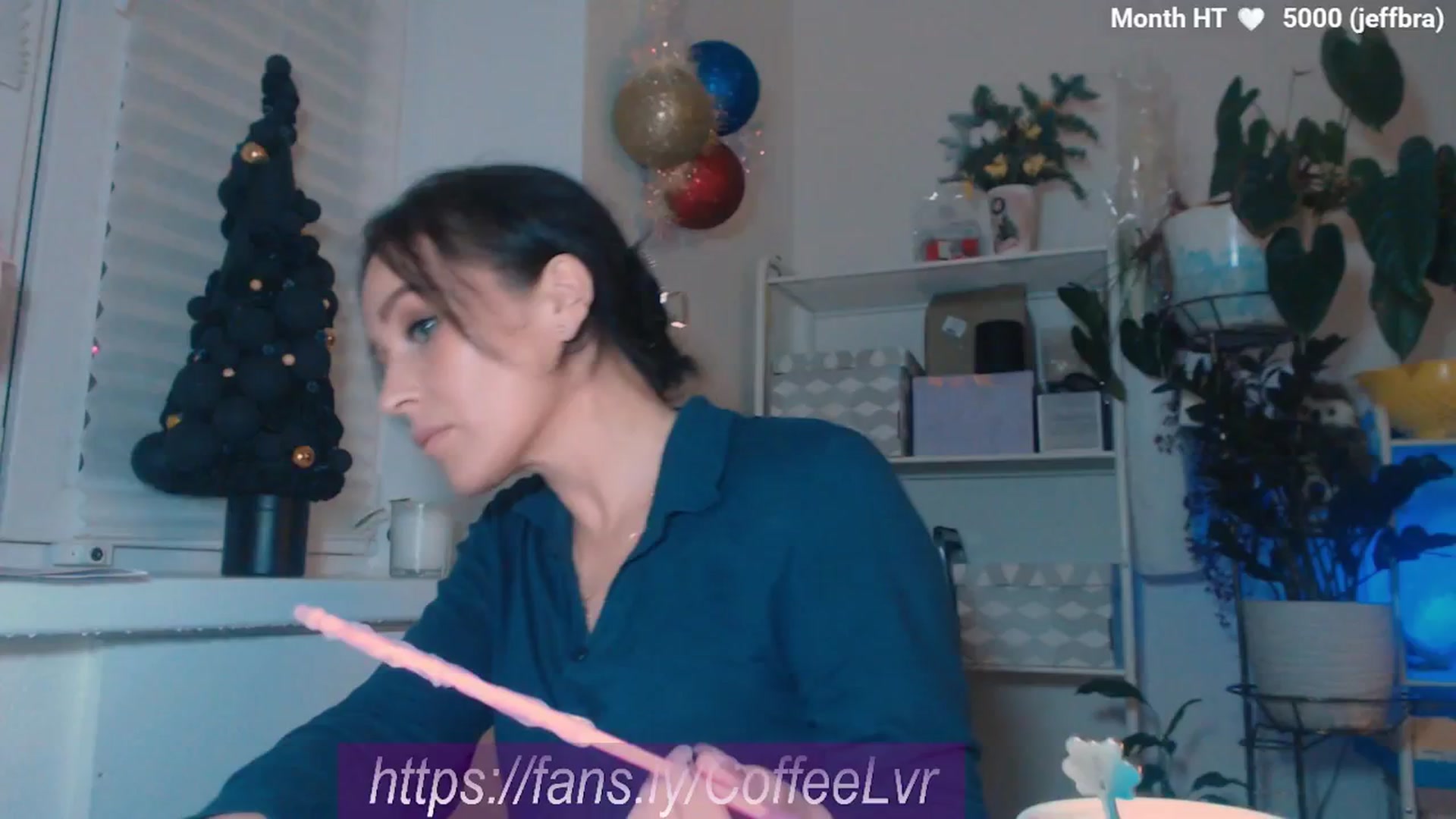 Gallery image thumbnail from NightBrew's myfreecams stream on, 12/31/2025, 19:11 image 19 of 20