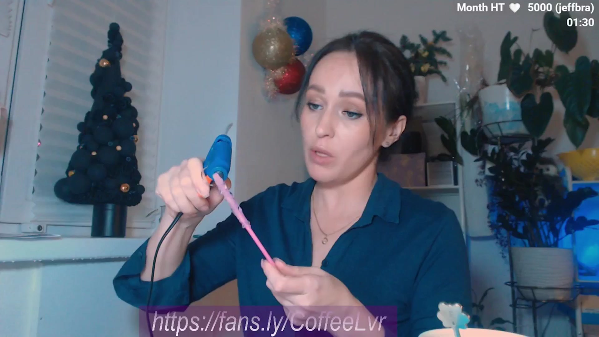 Gallery image thumbnail from NightBrew's myfreecams stream on, 12/31/2025, 19:11 image 17 of 20