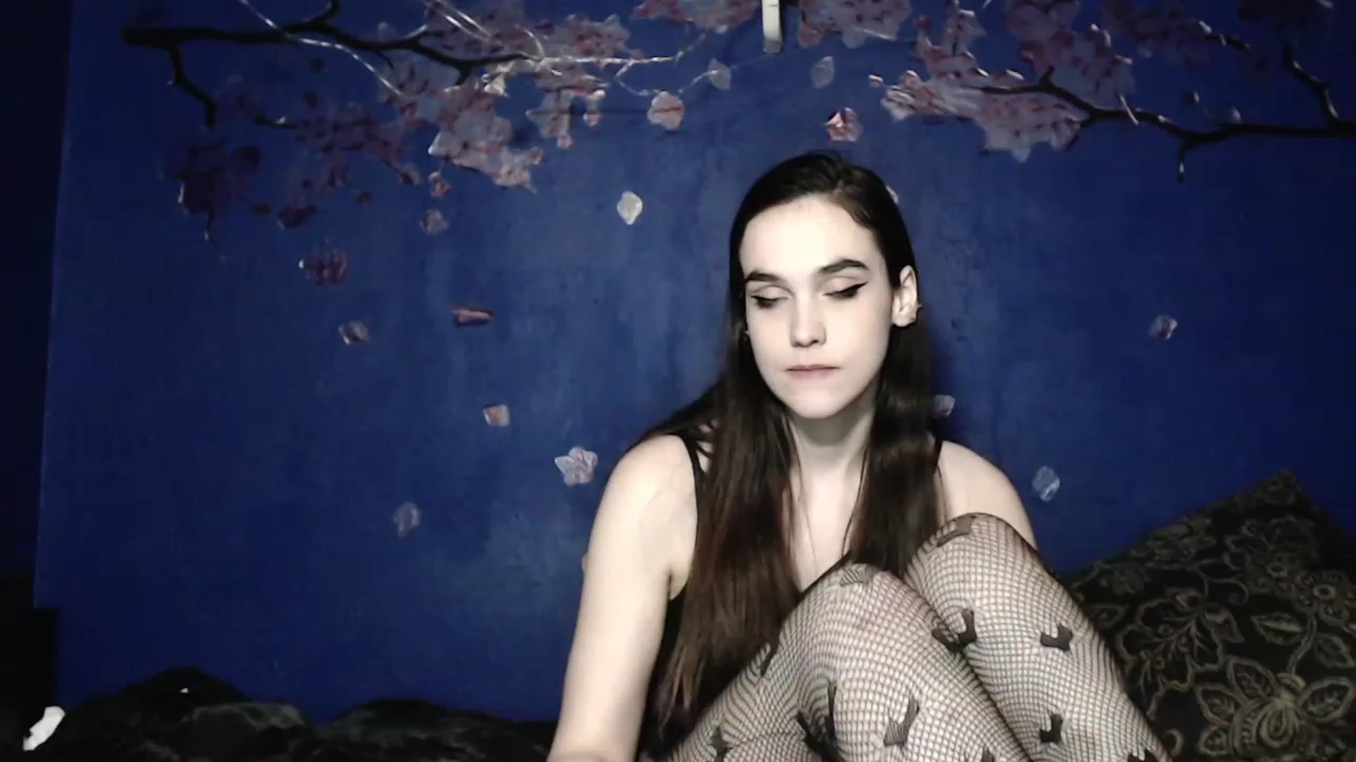 Gallery image thumbnail from NightEmira's myfreecams stream on, 11/26/2022, 13:07 image 20 of 20