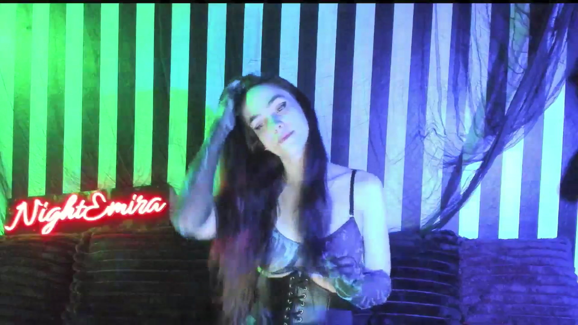 Gallery image thumbnail from NightEmira's myfreecams stream on, 05/17/2024, 14:49 image 3 of 20