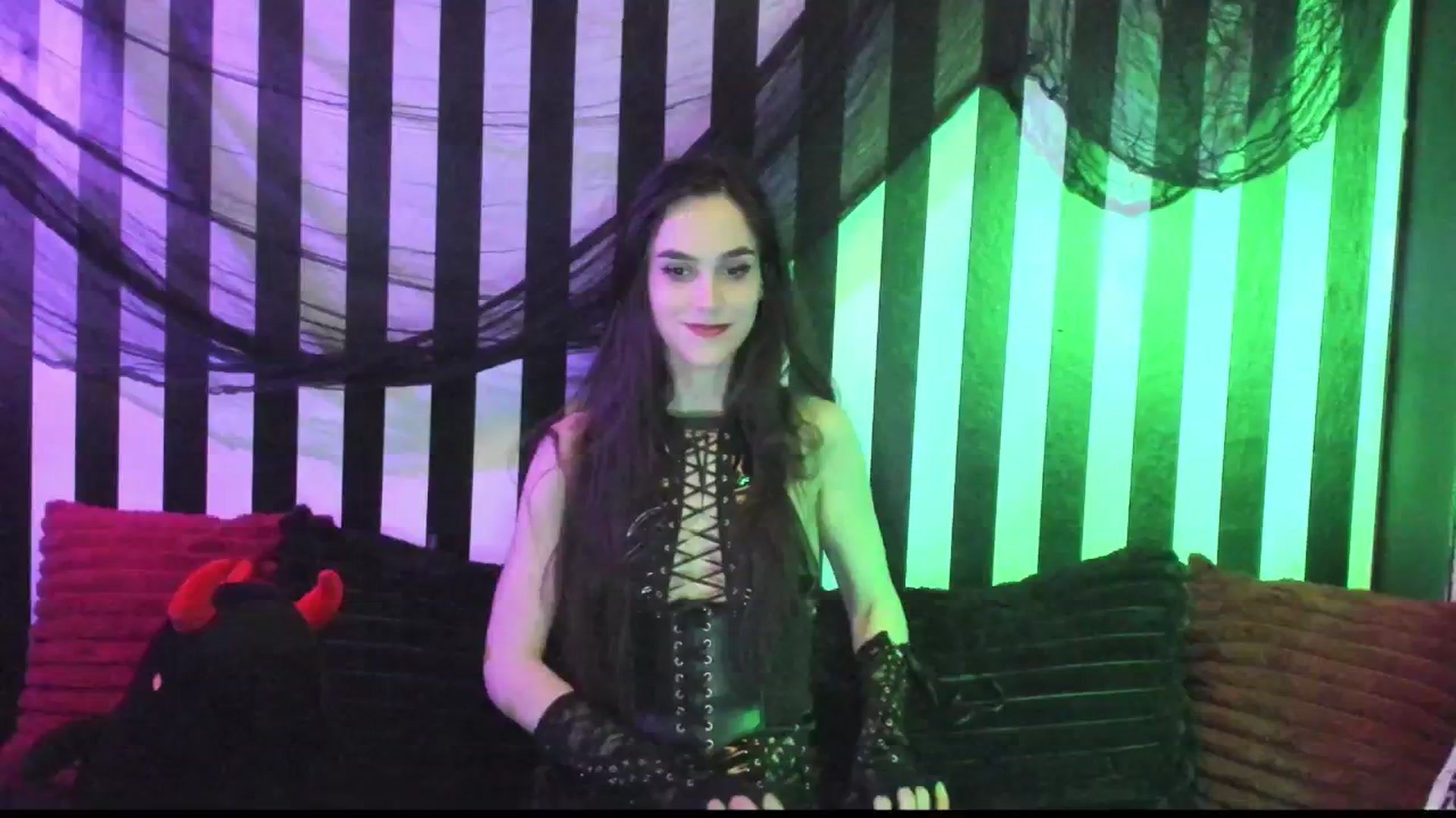 Gallery image thumbnail from NightEmira's myfreecams stream on, 07/22/2024, 07:34 image 4 of 20