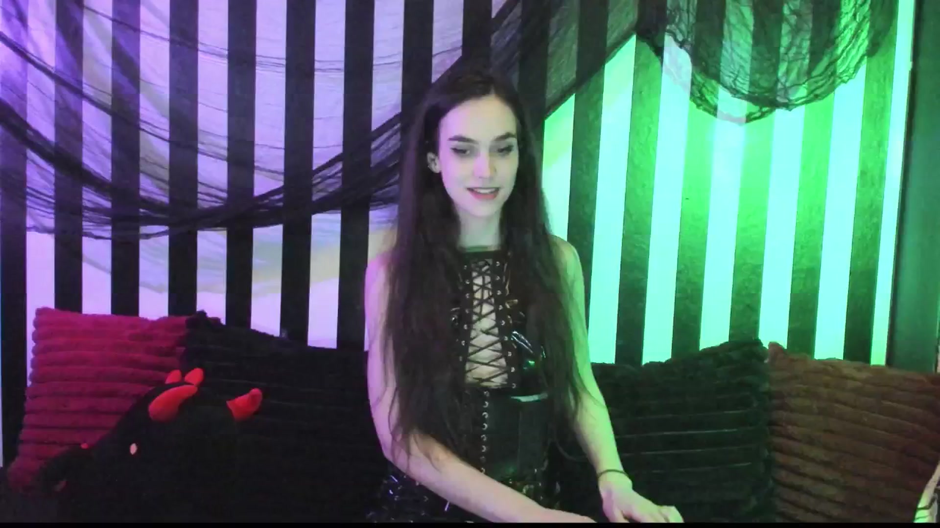 Gallery image thumbnail from NightEmira's myfreecams stream on, 07/22/2024, 09:41 image 3 of 20