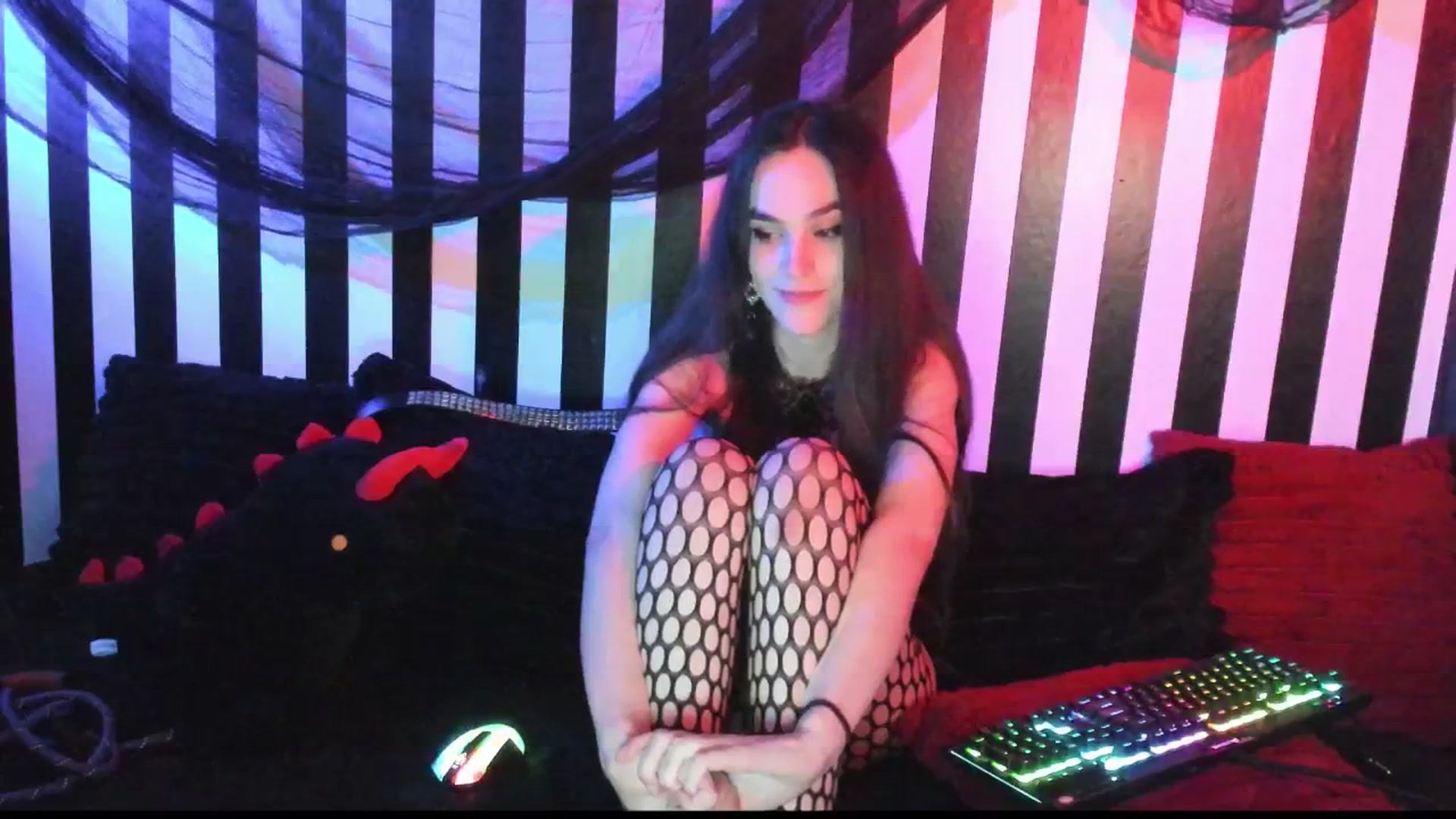 Gallery image thumbnail from NightEmira's myfreecams stream on, 07/26/2024, 09:50 image 19 of 20