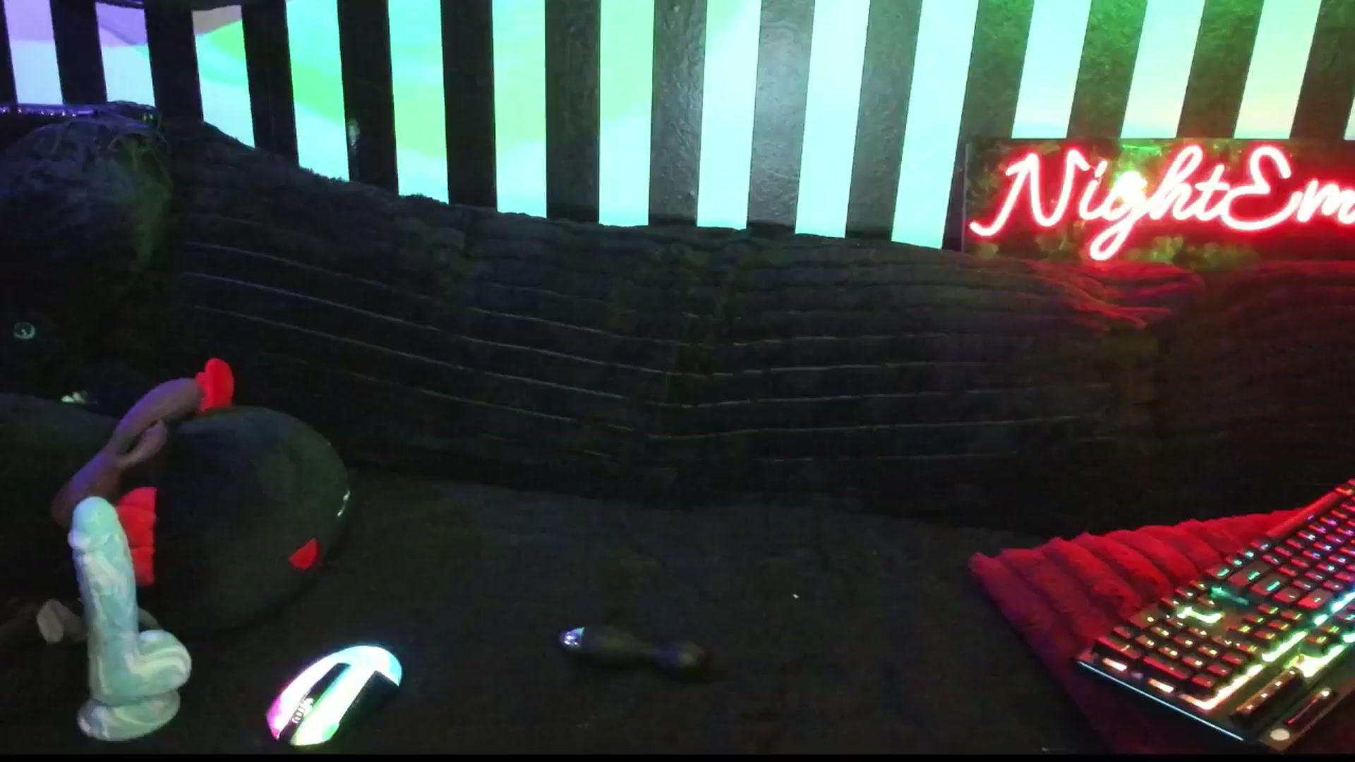 Gallery image thumbnail from NightEmira's myfreecams stream on, 08/24/2024, 09:59 image 6 of 20