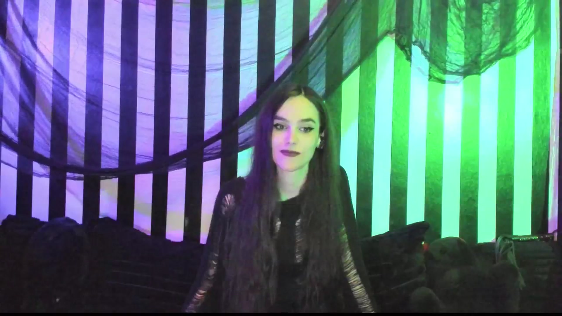 Gallery image thumbnail from NightEmira's myfreecams stream on, 08/25/2024, 10:38 image 12 of 20