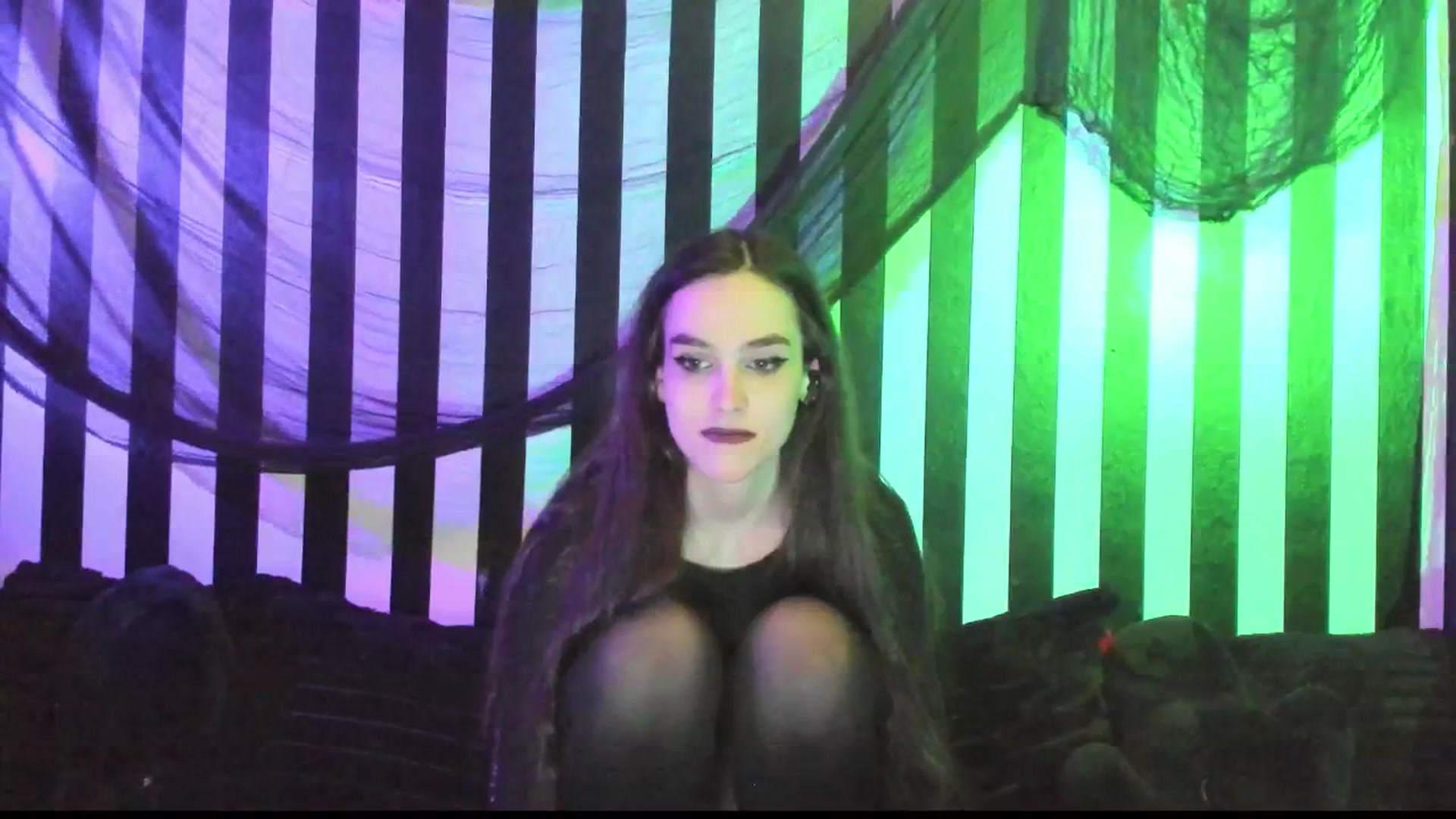 Gallery image thumbnail from NightEmira's myfreecams stream on, 08/25/2024, 10:38 image 4 of 20