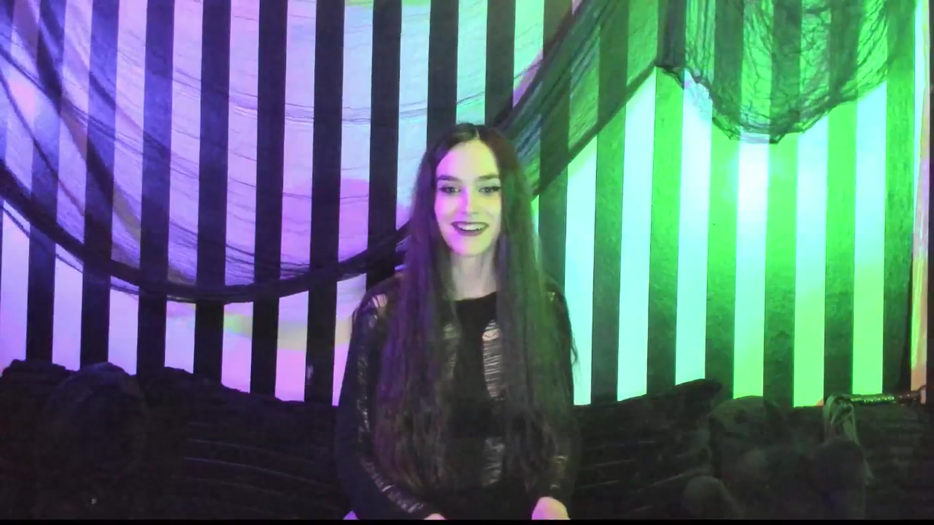 Gallery image thumbnail from NightEmira's myfreecams stream on, 08/25/2024, 10:38 image 8 of 20