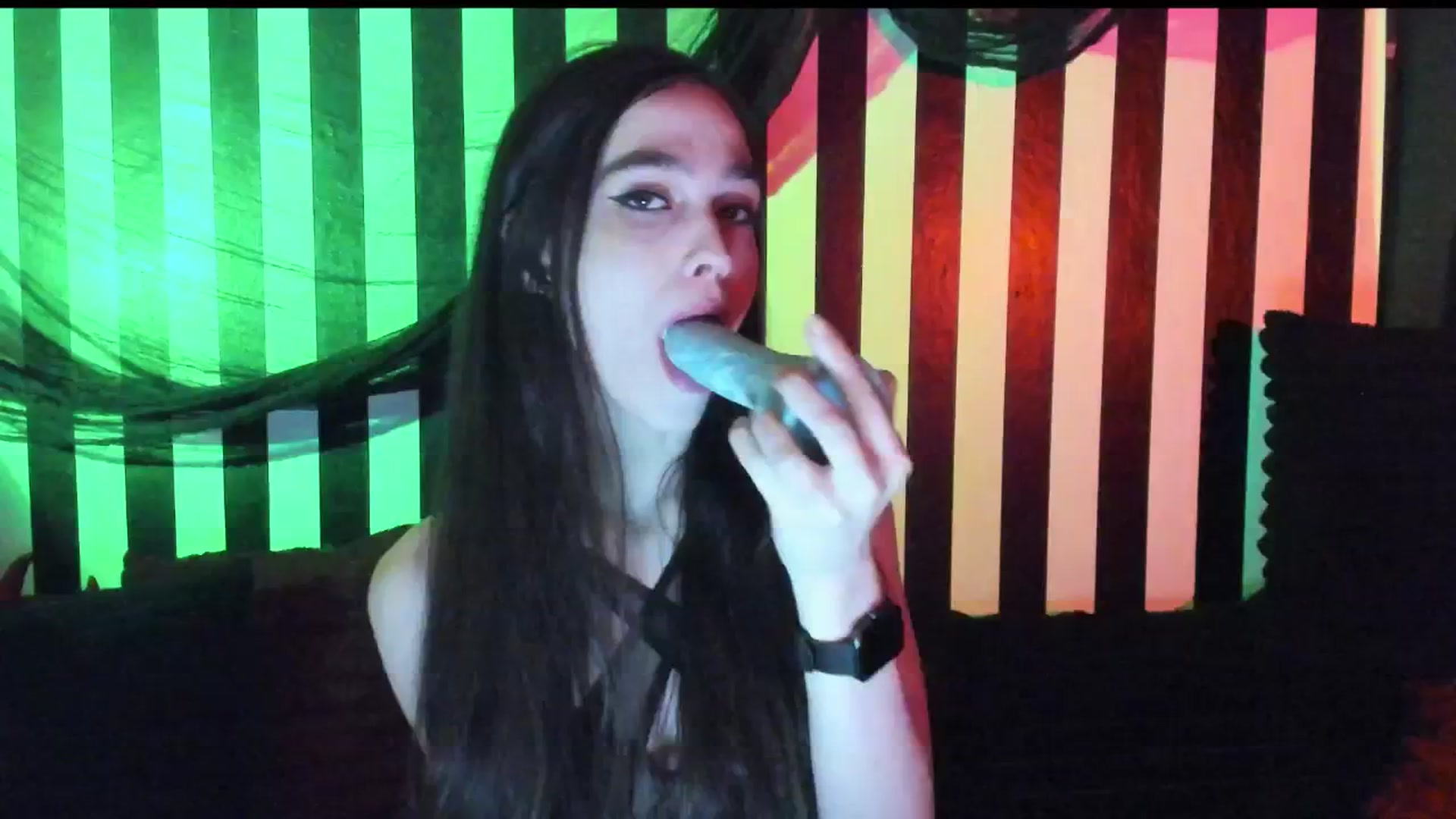 Gallery image thumbnail from NightEmira's myfreecams stream on, 12/07/2024, 12:01 image 3 of 20