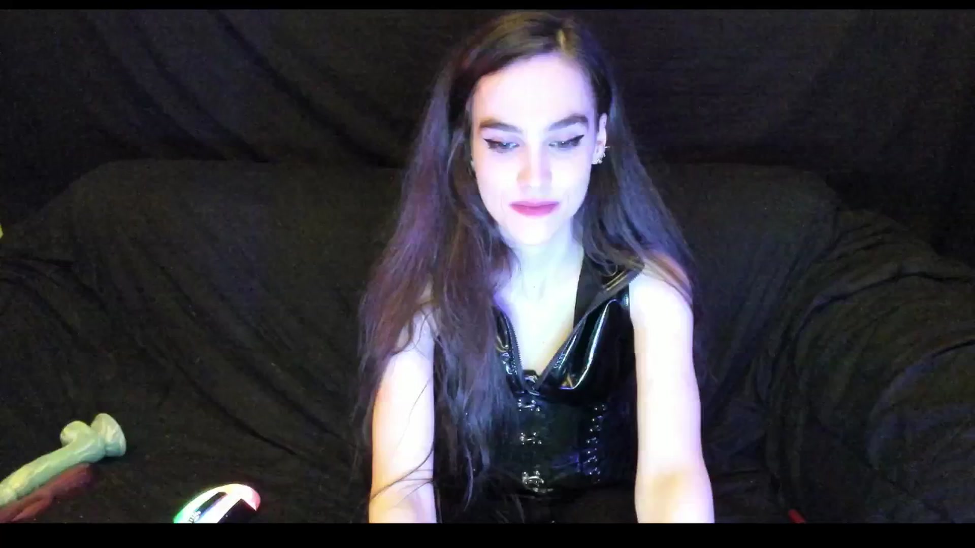 Gallery image thumbnail from NightEmira's myfreecams stream on, 08/14/2025, 08:37 image 13 of 20