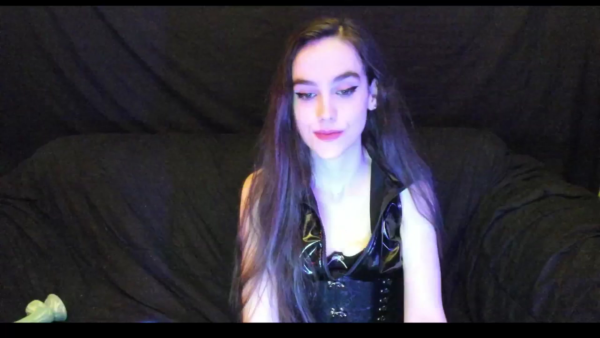 Gallery image thumbnail from NightEmira's myfreecams stream on, 08/14/2025, 08:37 image 1 of 20