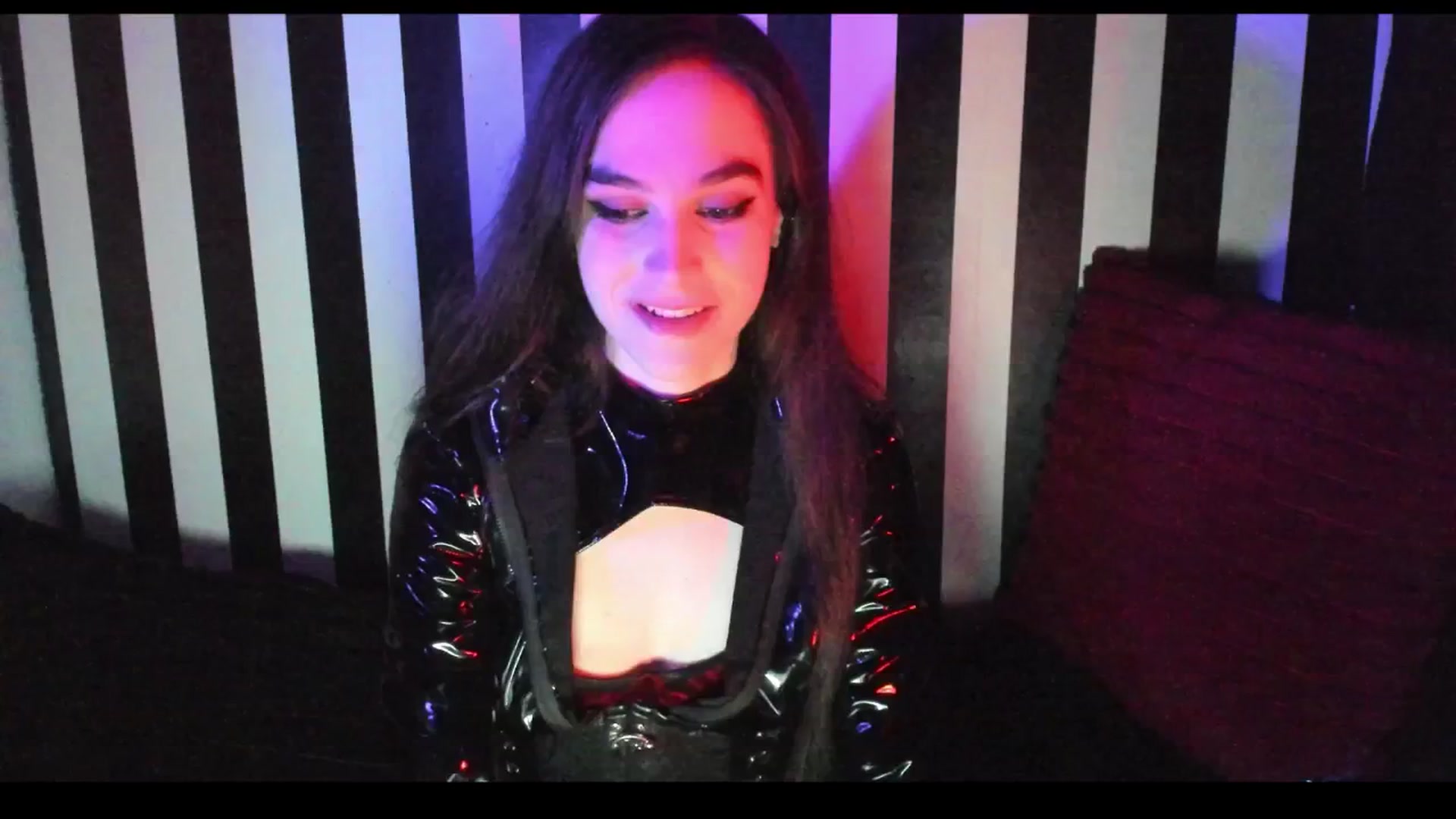 Gallery image thumbnail from NightEmira's myfreecams stream on, 09/10/2025, 06:10 image 13 of 20