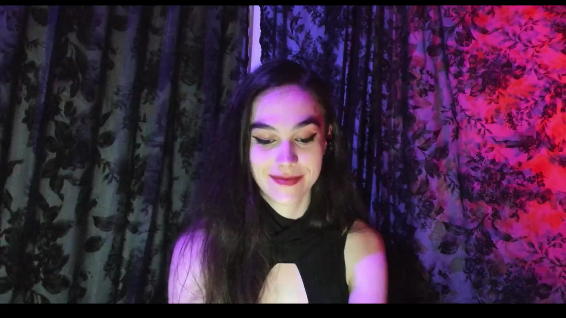 Gallery image thumbnail from NightEmira's myfreecams stream on, 10/13/2025, 01:59 image 10 of 20