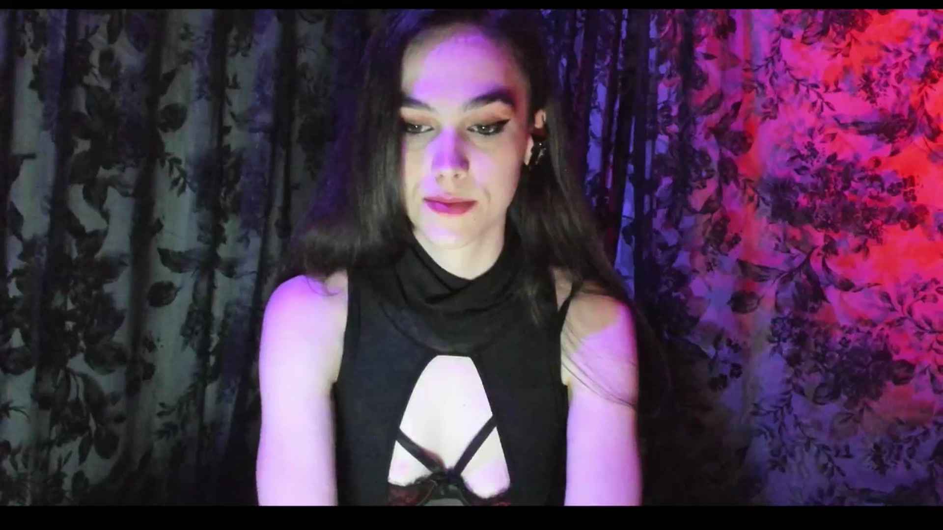 Gallery image thumbnail from NightEmira's myfreecams stream on, 10/13/2025, 01:59 image 12 of 20