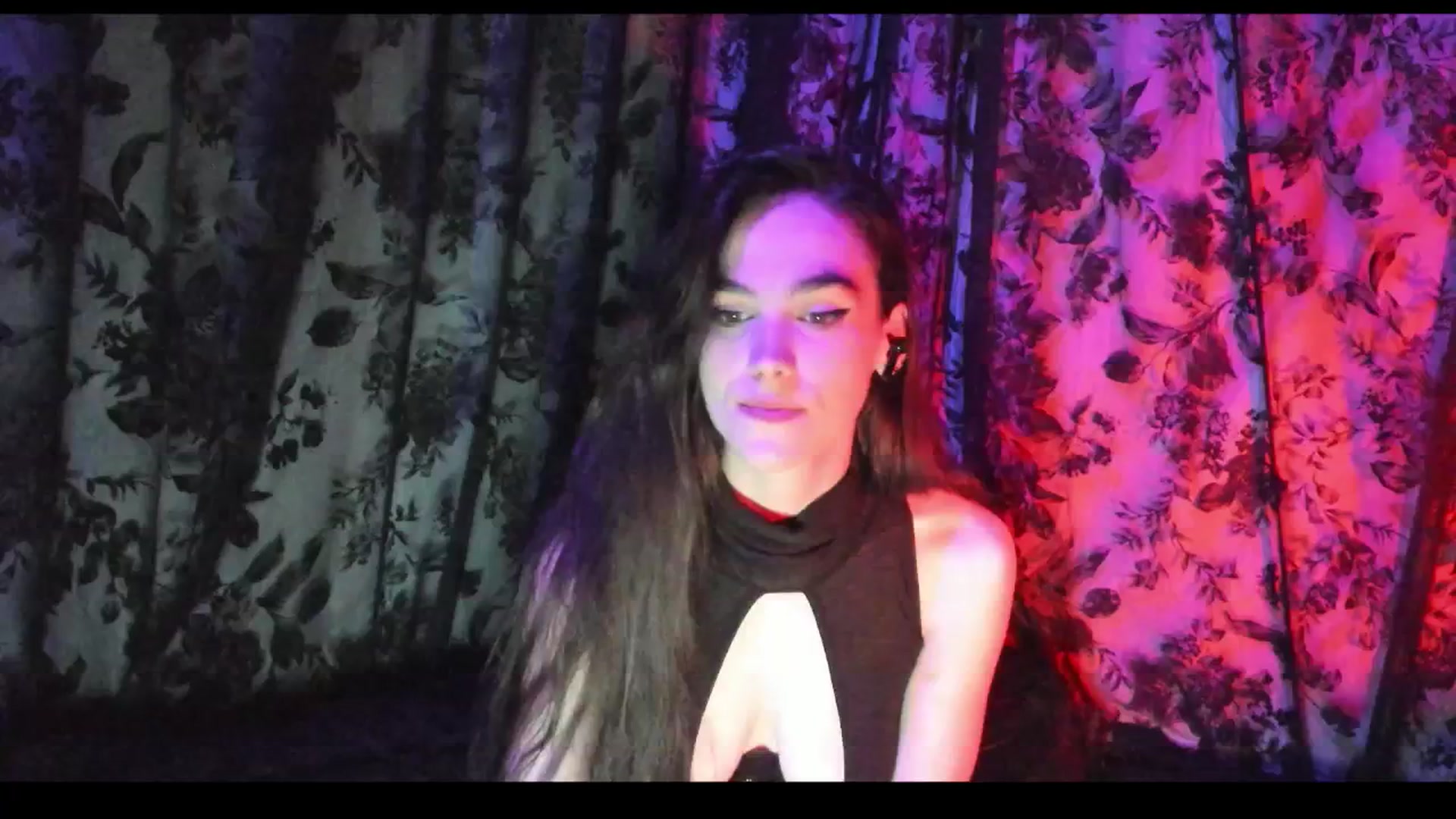 Gallery image thumbnail from NightEmira's myfreecams stream on, 10/18/2025, 08:15 image 5 of 20