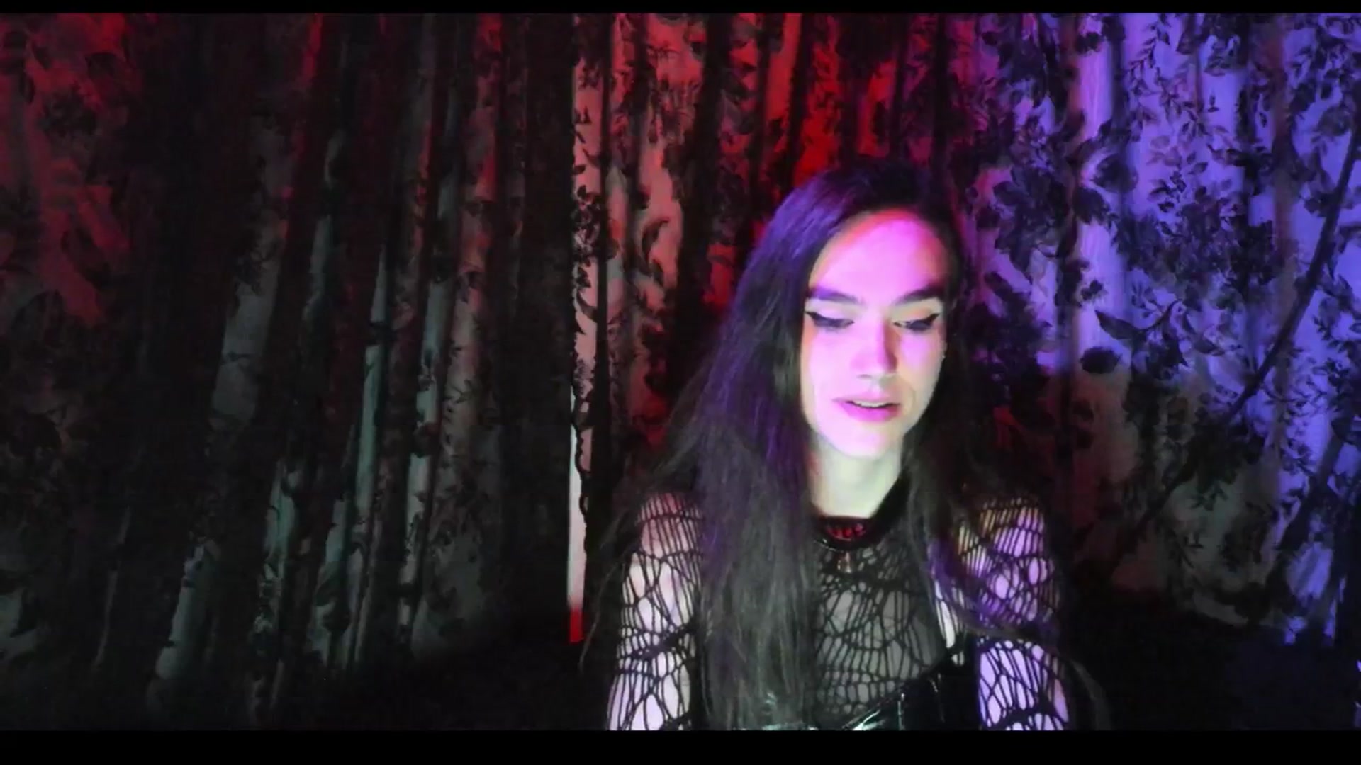 Gallery image thumbnail from NightEmira's myfreecams stream on, 10/25/2025, 07:50 image 4 of 20