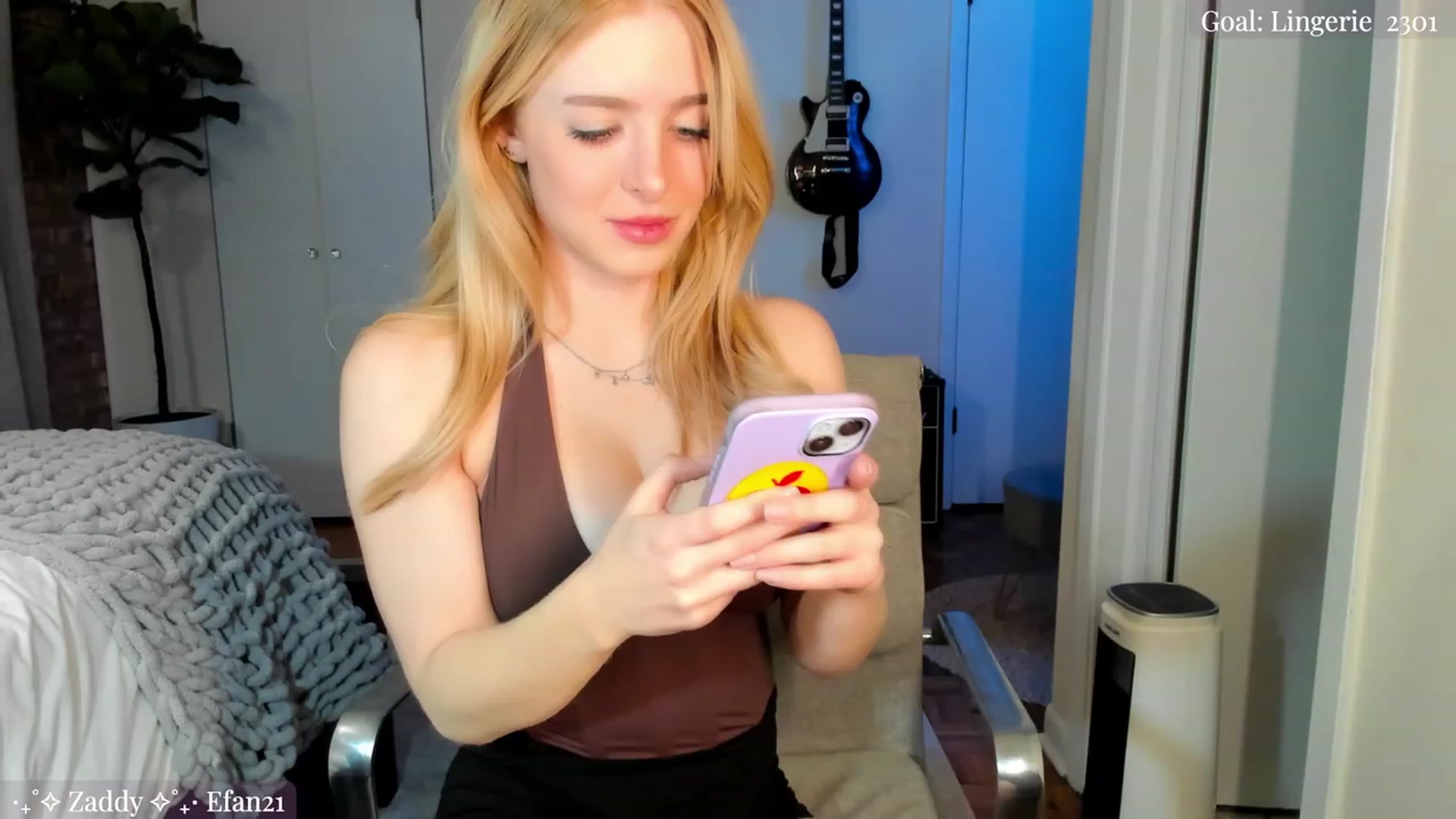 Gallery image thumbnail from NightSky's myfreecams stream on, 11/26/2023, 02:56 image 5 of 20
