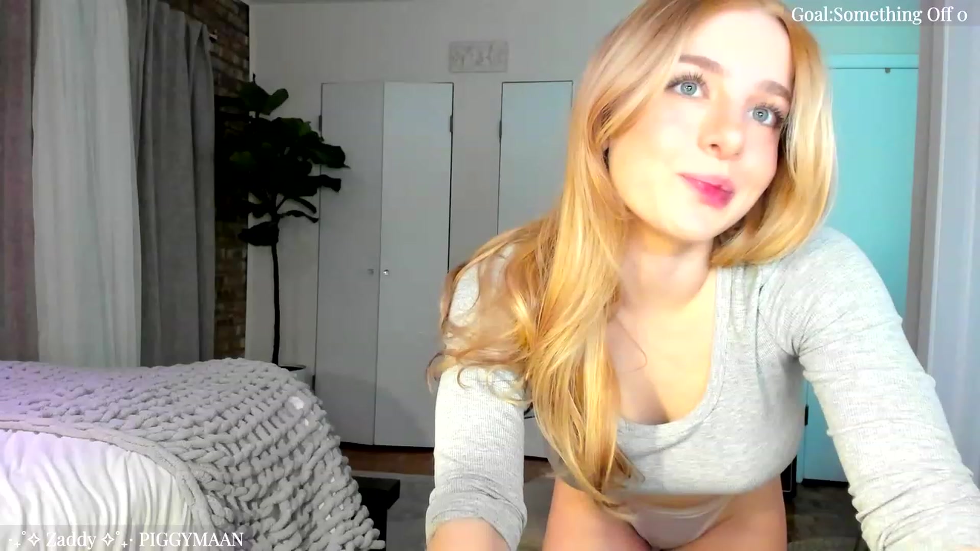 Gallery image thumbnail from NightSky's myfreecams stream on, 11/29/2023, 05:37 image 7 of 20