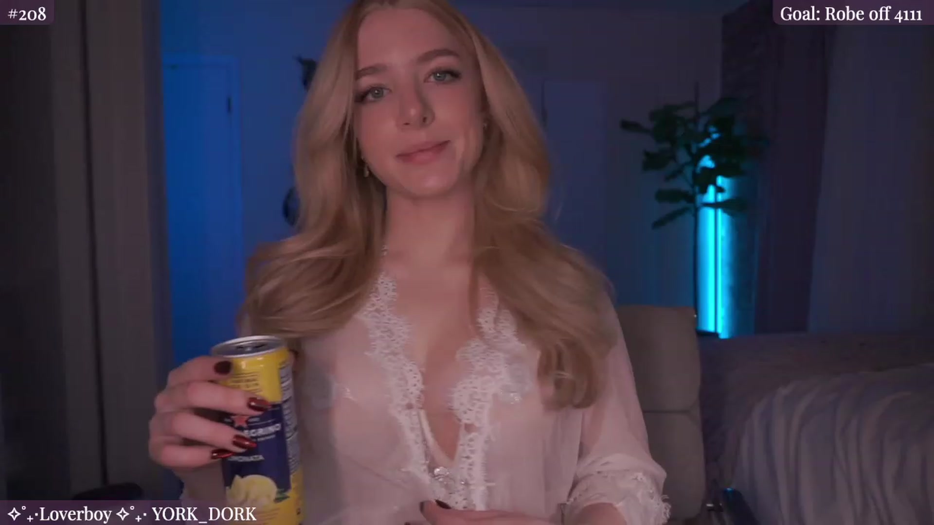 Gallery image thumbnail from NightSky's myfreecams stream on, 12/09/2023, 03:14 image 7 of 20