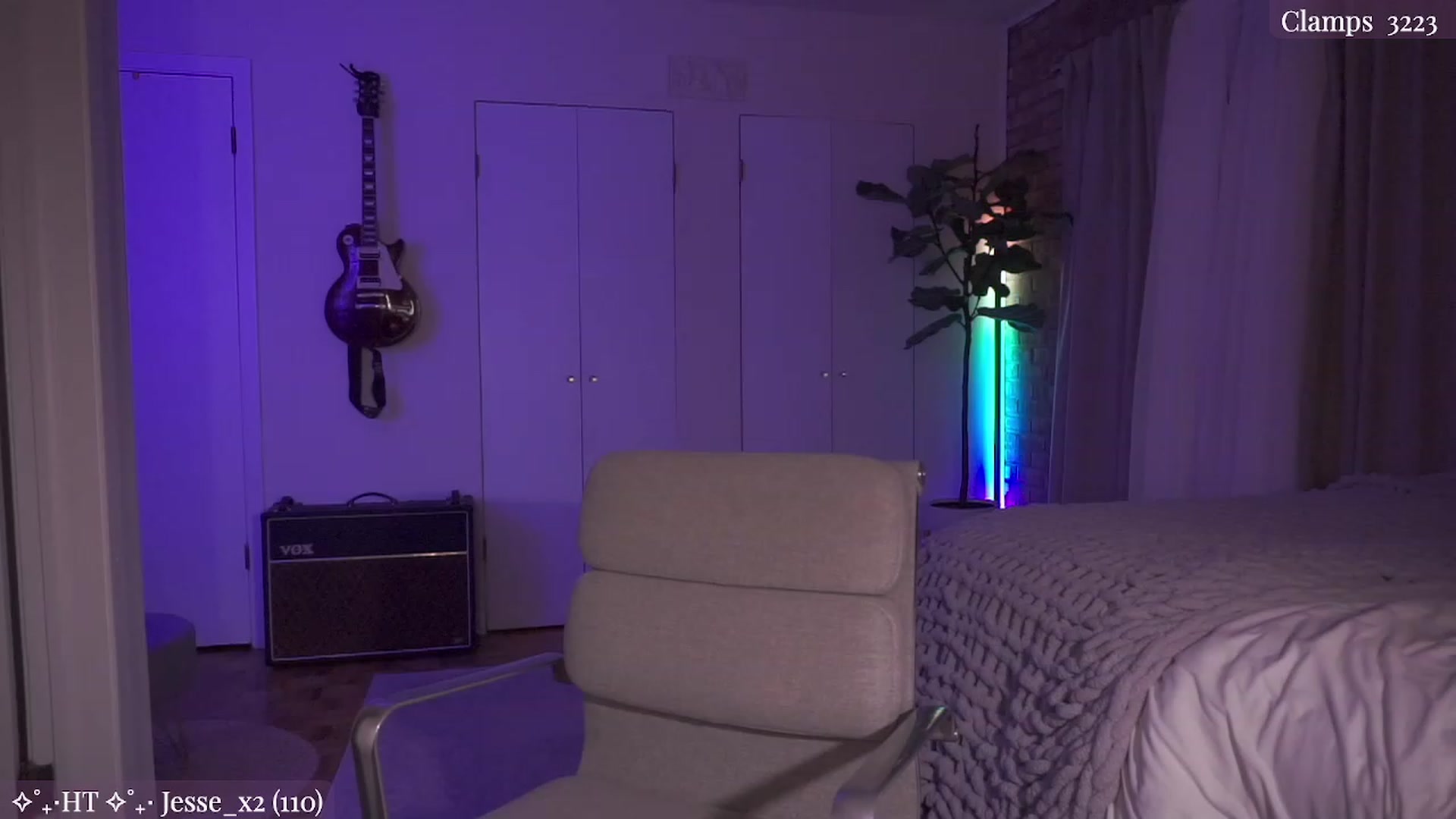 Gallery image thumbnail from NightSky's myfreecams stream on, 12/17/2023, 06:53 image 1 of 20