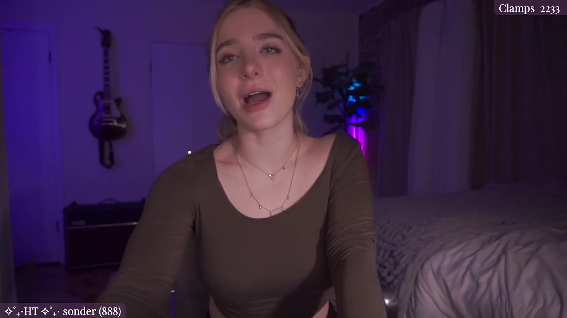 Gallery image thumbnail from NightSky's myfreecams stream on, 12/17/2023, 06:53 image 9 of 20