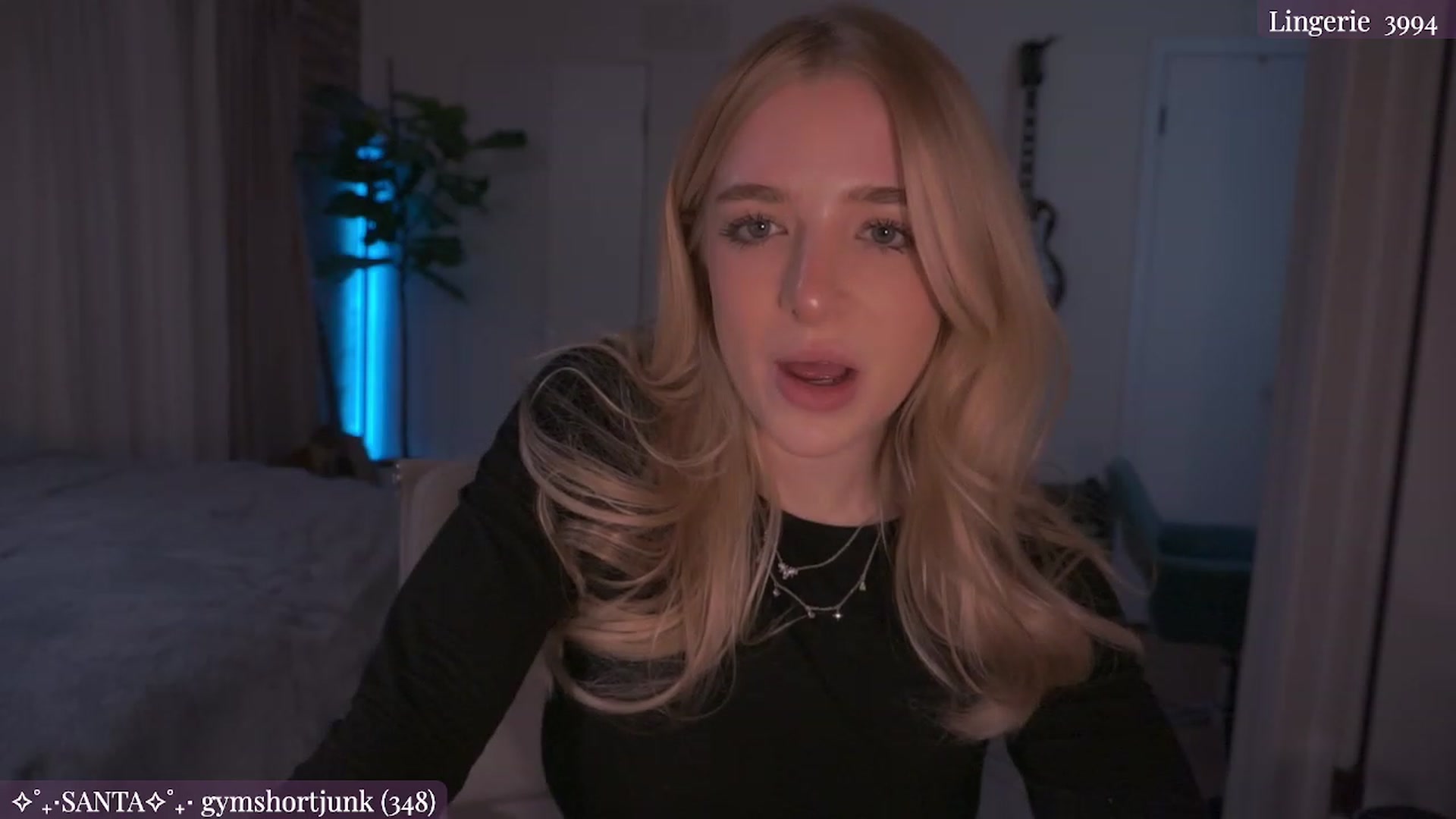 Gallery image thumbnail from NightSky's myfreecams stream on, 12/21/2023, 06:44 image 11 of 20