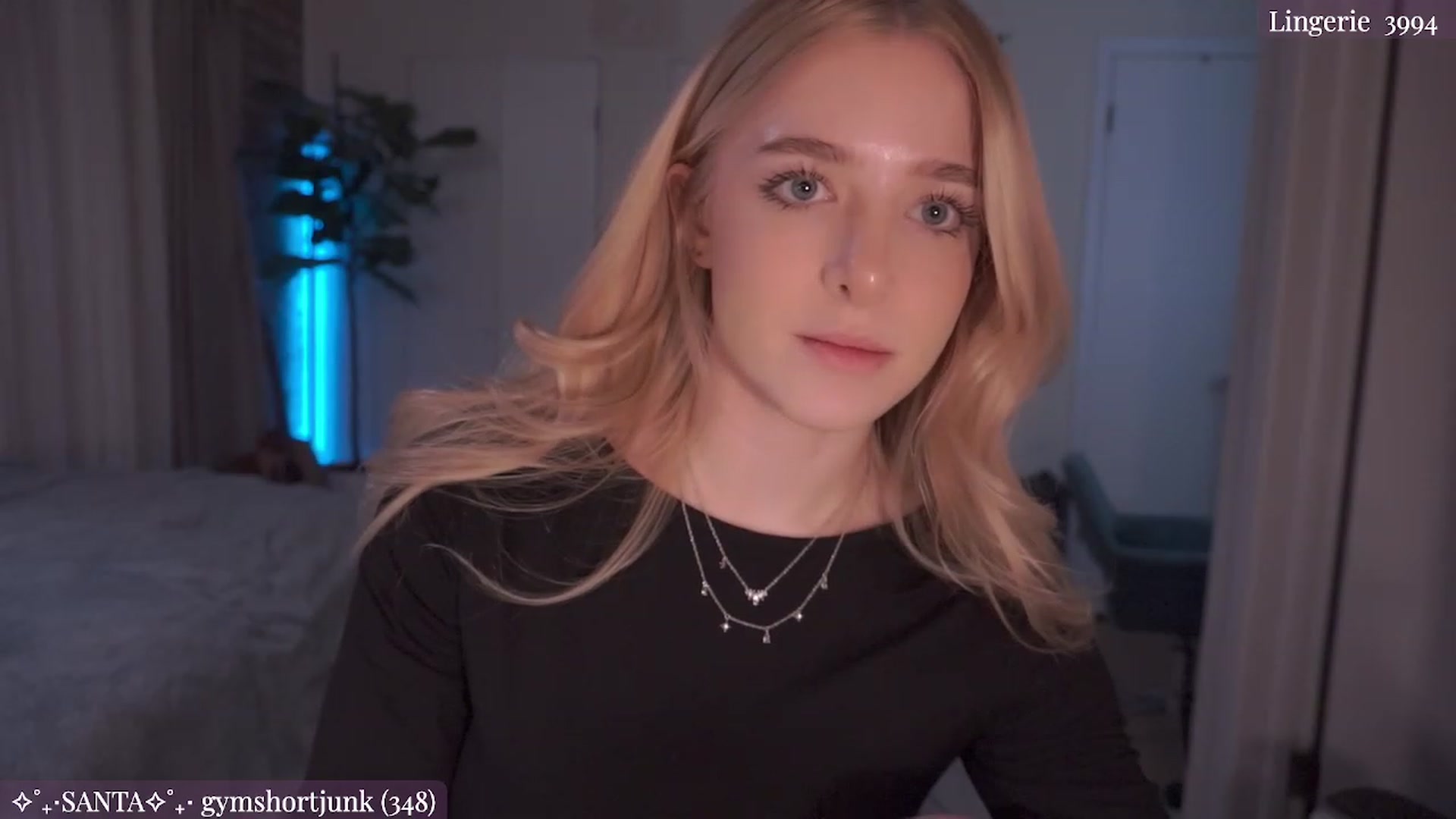 Gallery image thumbnail from NightSky's myfreecams stream on, 12/21/2023, 06:44 image 10 of 20