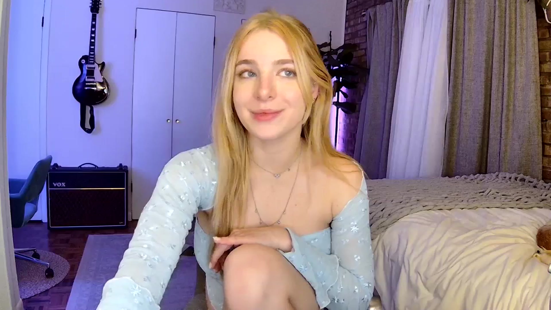 Gallery image thumbnail from NightSky's myfreecams stream on, 12/24/2023, 06:48 image 4 of 20