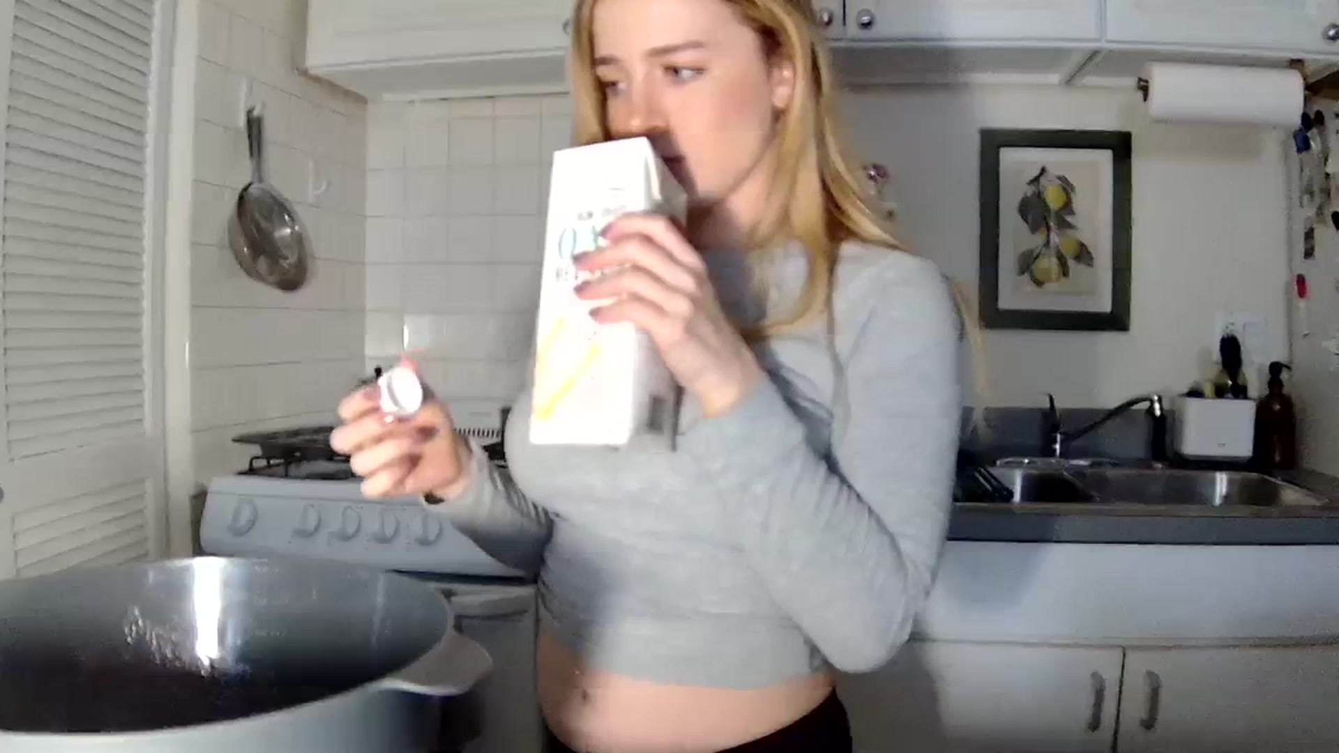 Gallery image thumbnail from NightSky's myfreecams stream on, 01/24/2024, 04:27 image 2 of 20