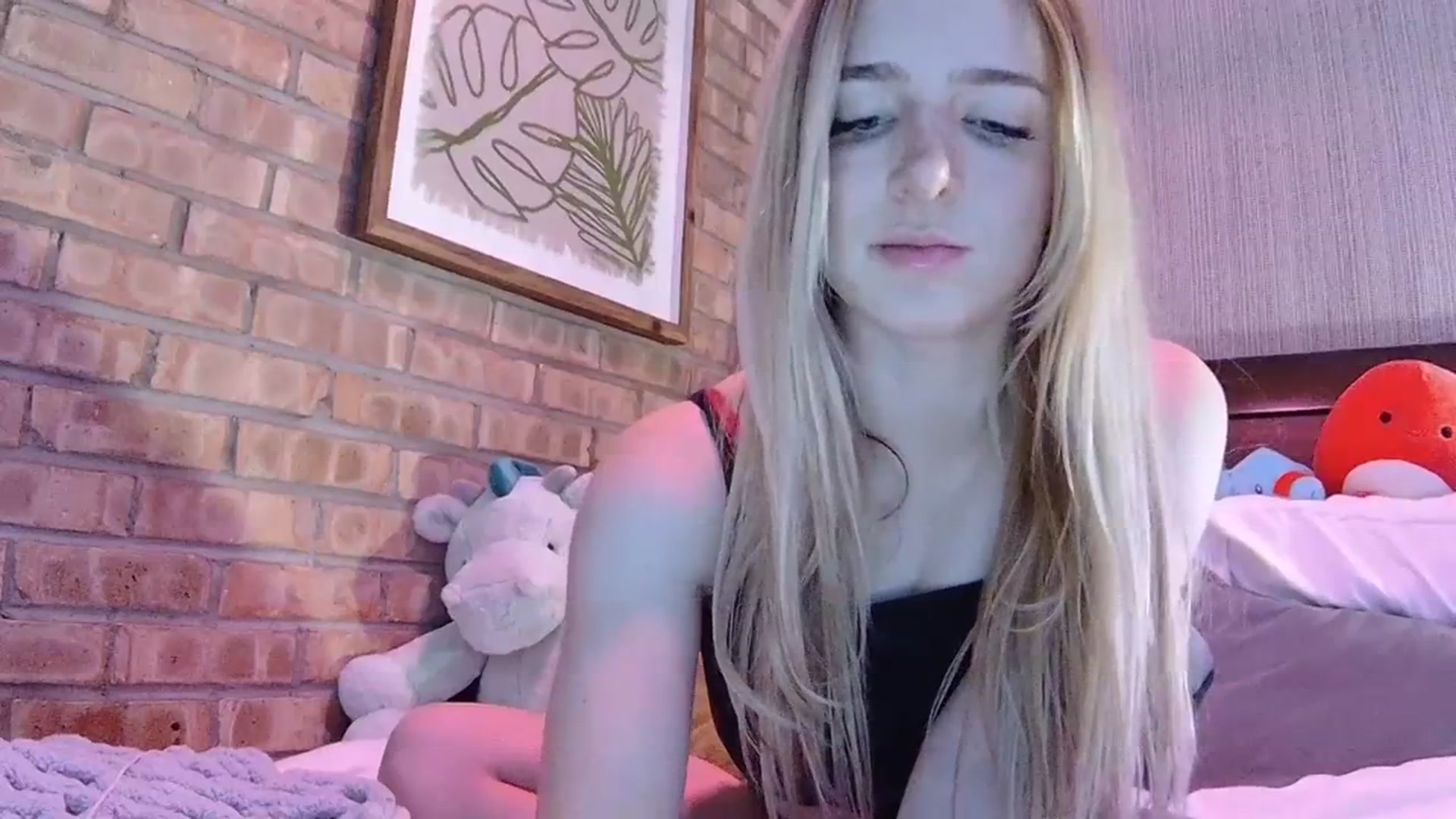 Gallery image thumbnail from NightSky's myfreecams stream on, 01/26/2024, 04:53 image 10 of 20