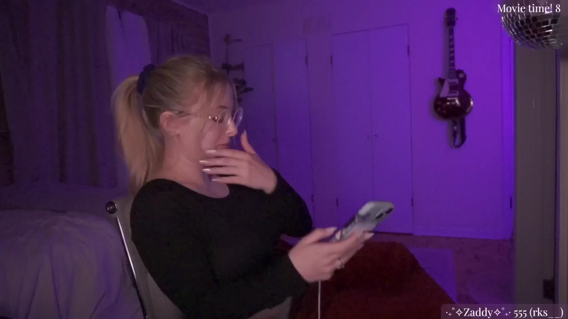Gallery image thumbnail from NightSky's myfreecams stream on, 06/10/2024, 02:29 image 17 of 20