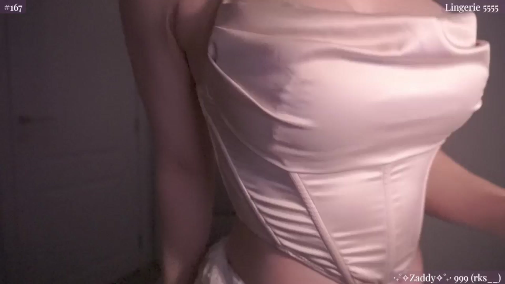 Gallery image thumbnail from NightSky's myfreecams stream on, 06/22/2024, 04:56 image 1 of 20