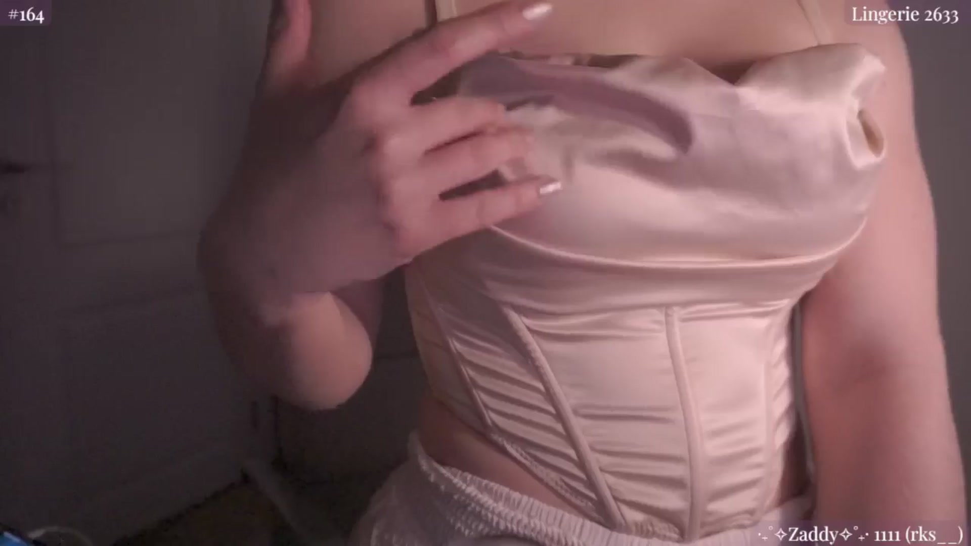 Gallery image thumbnail from NightSky's myfreecams stream on, 06/22/2024, 04:56 image 12 of 20