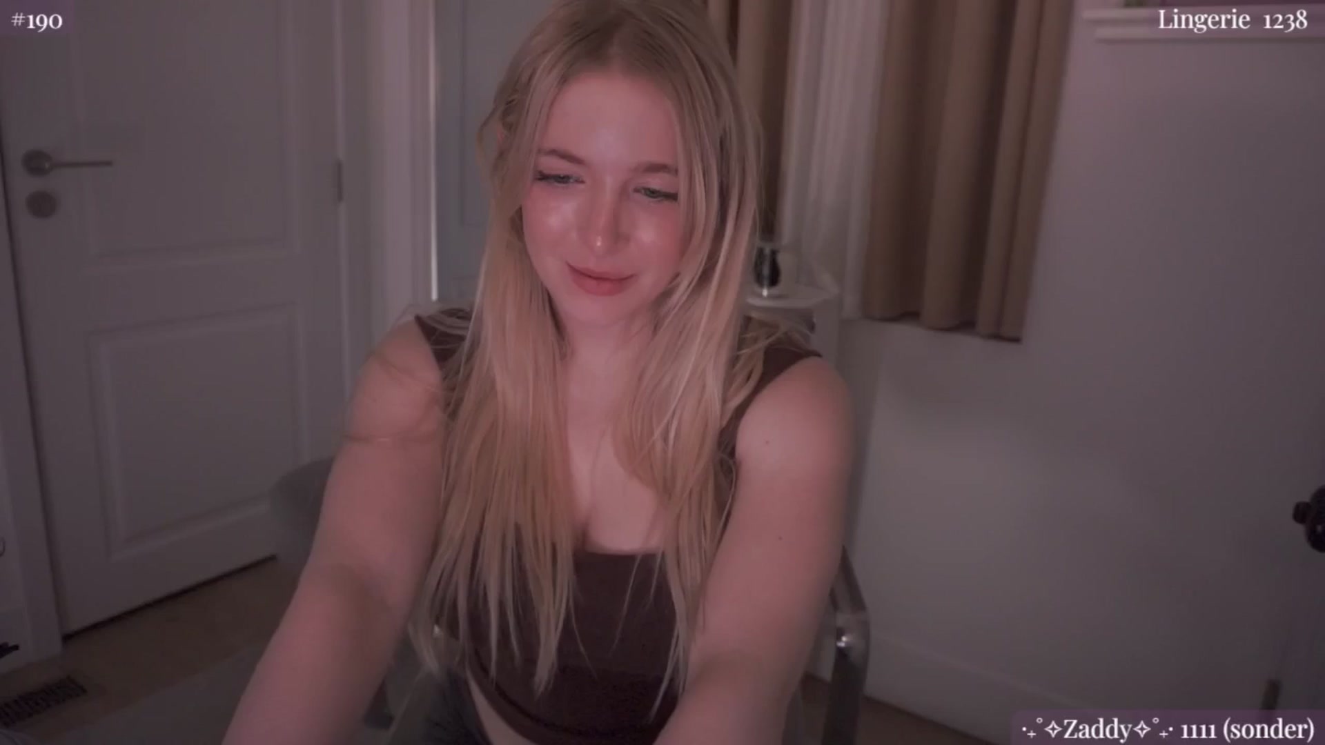 Gallery image thumbnail from NightSky's myfreecams stream on, 07/11/2024, 08:58 image 13 of 20