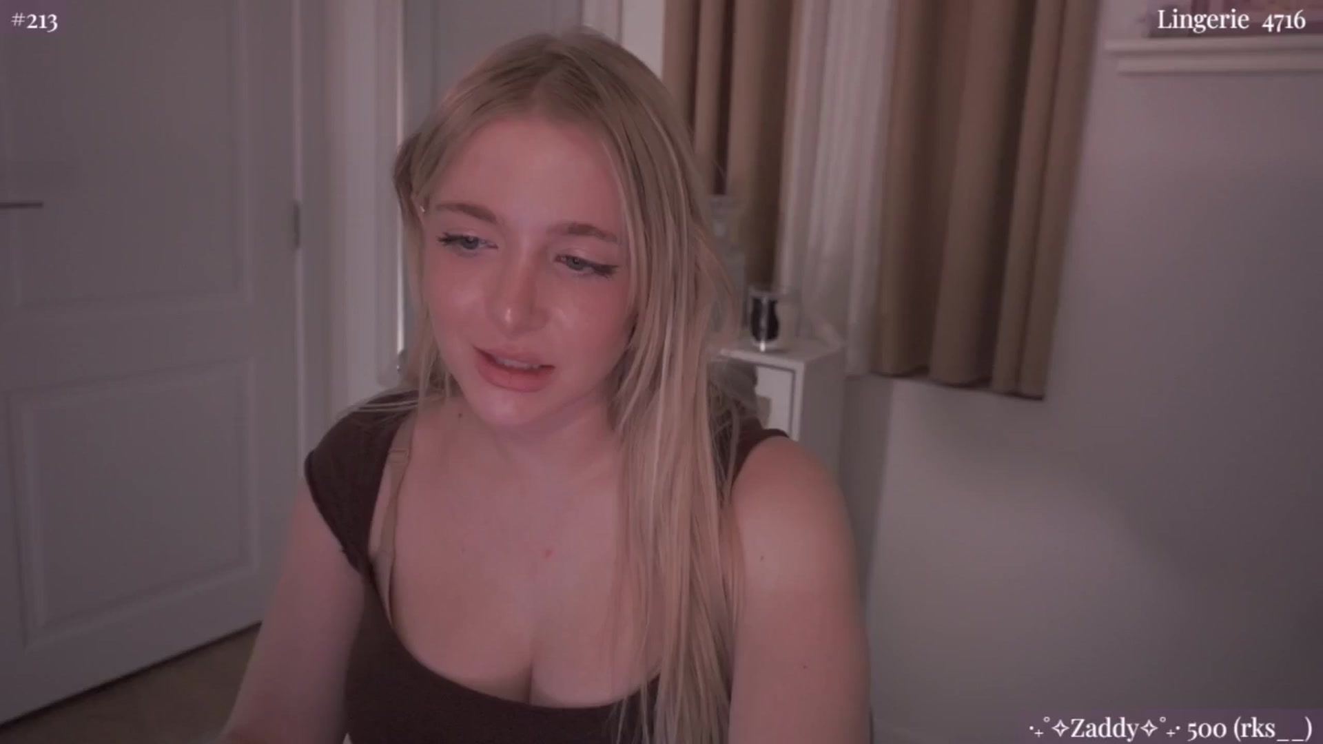 Gallery image thumbnail from NightSky's myfreecams stream on, 07/11/2024, 08:58 image 6 of 20