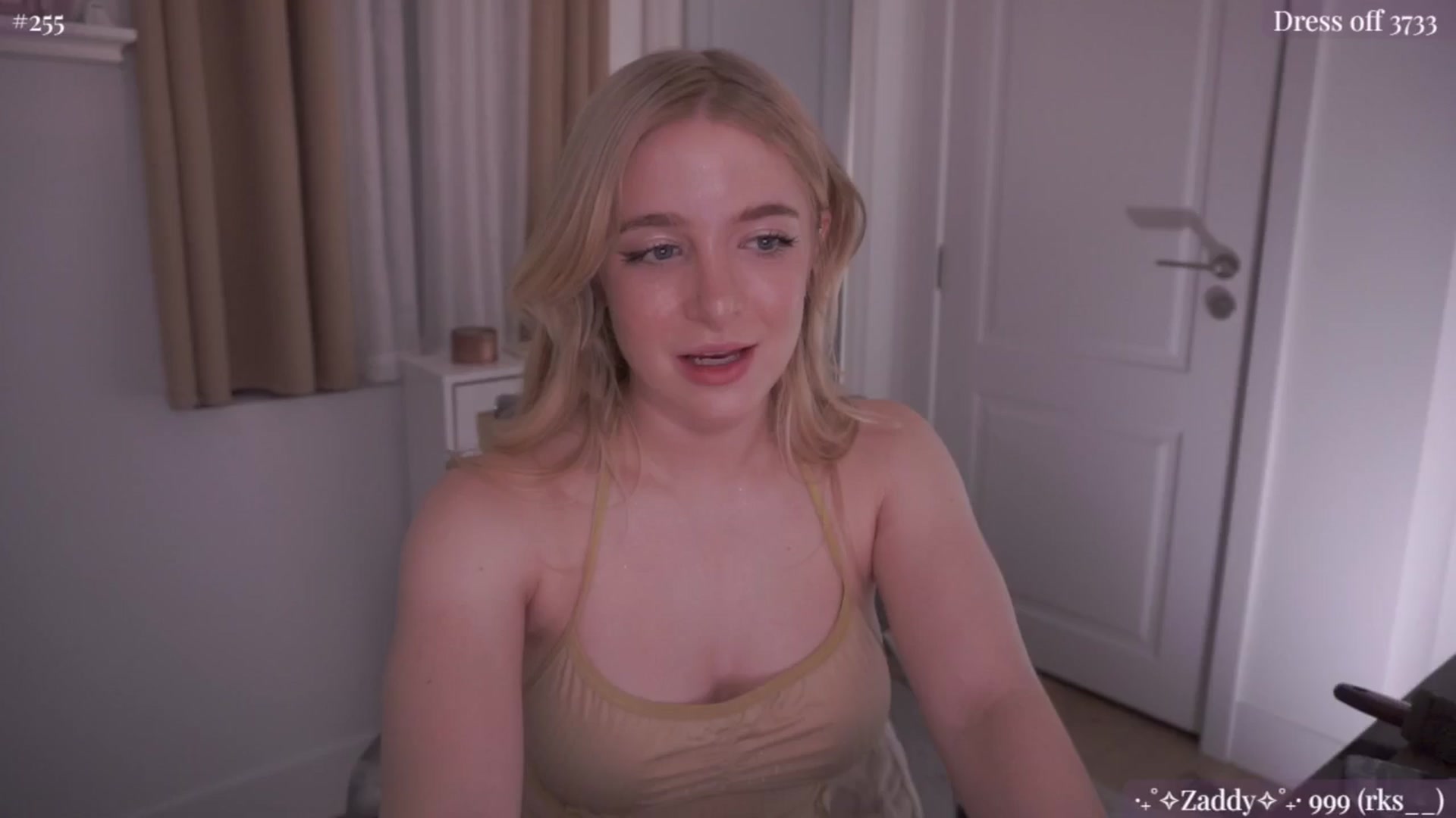 Gallery image thumbnail from NightSky's myfreecams stream on, 07/14/2024, 04:22 image 17 of 20