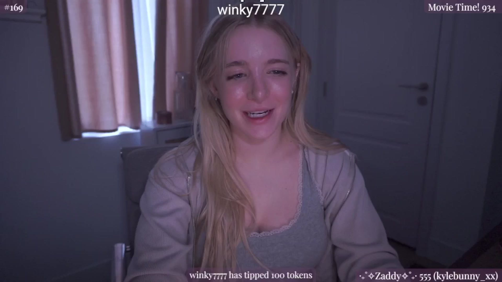 Gallery image thumbnail from NightSky's myfreecams stream on, 07/14/2024, 23:21 image 5 of 20