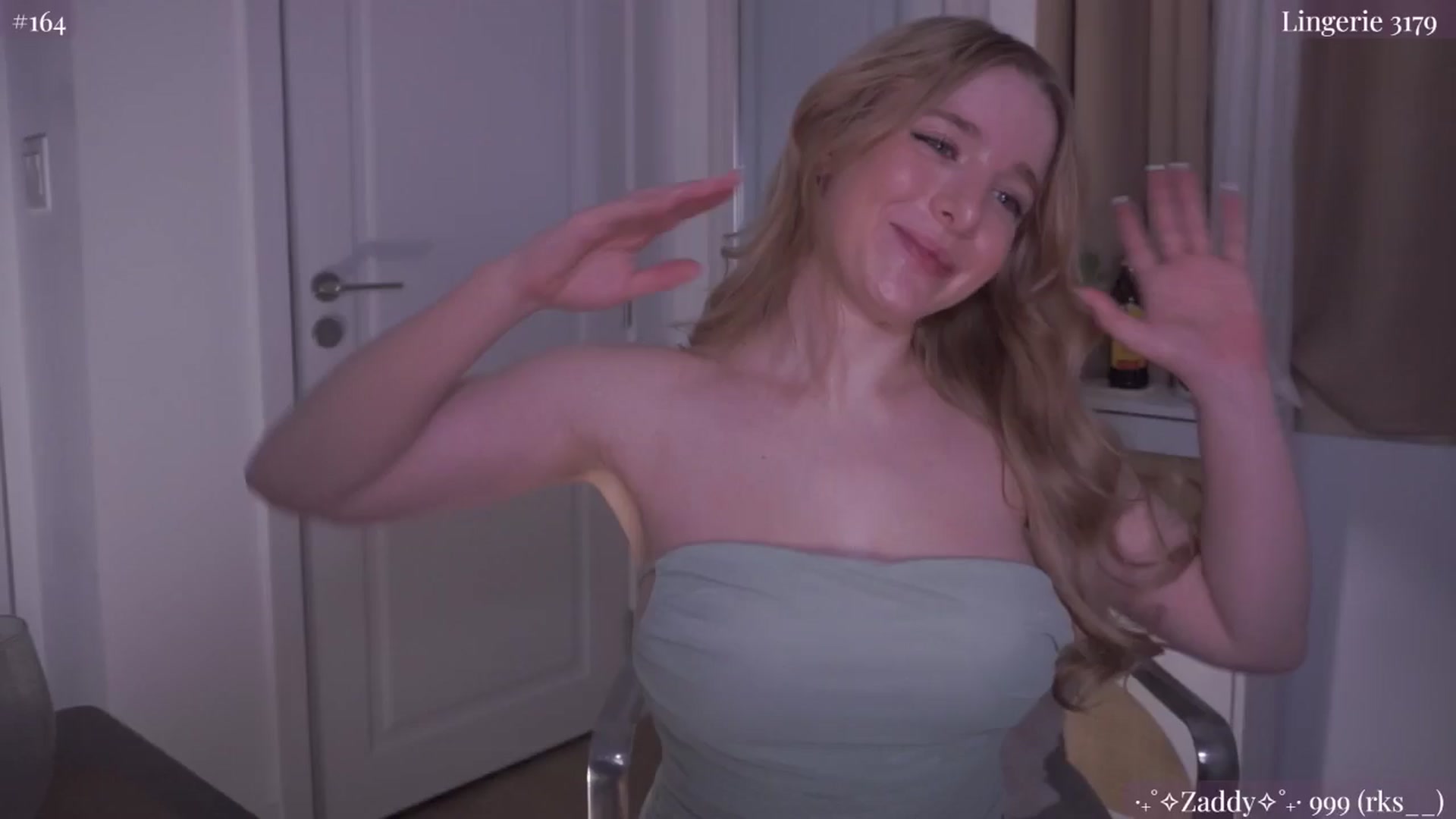 Gallery image thumbnail from NightSky's myfreecams stream on, 07/18/2024, 06:27 image 7 of 20