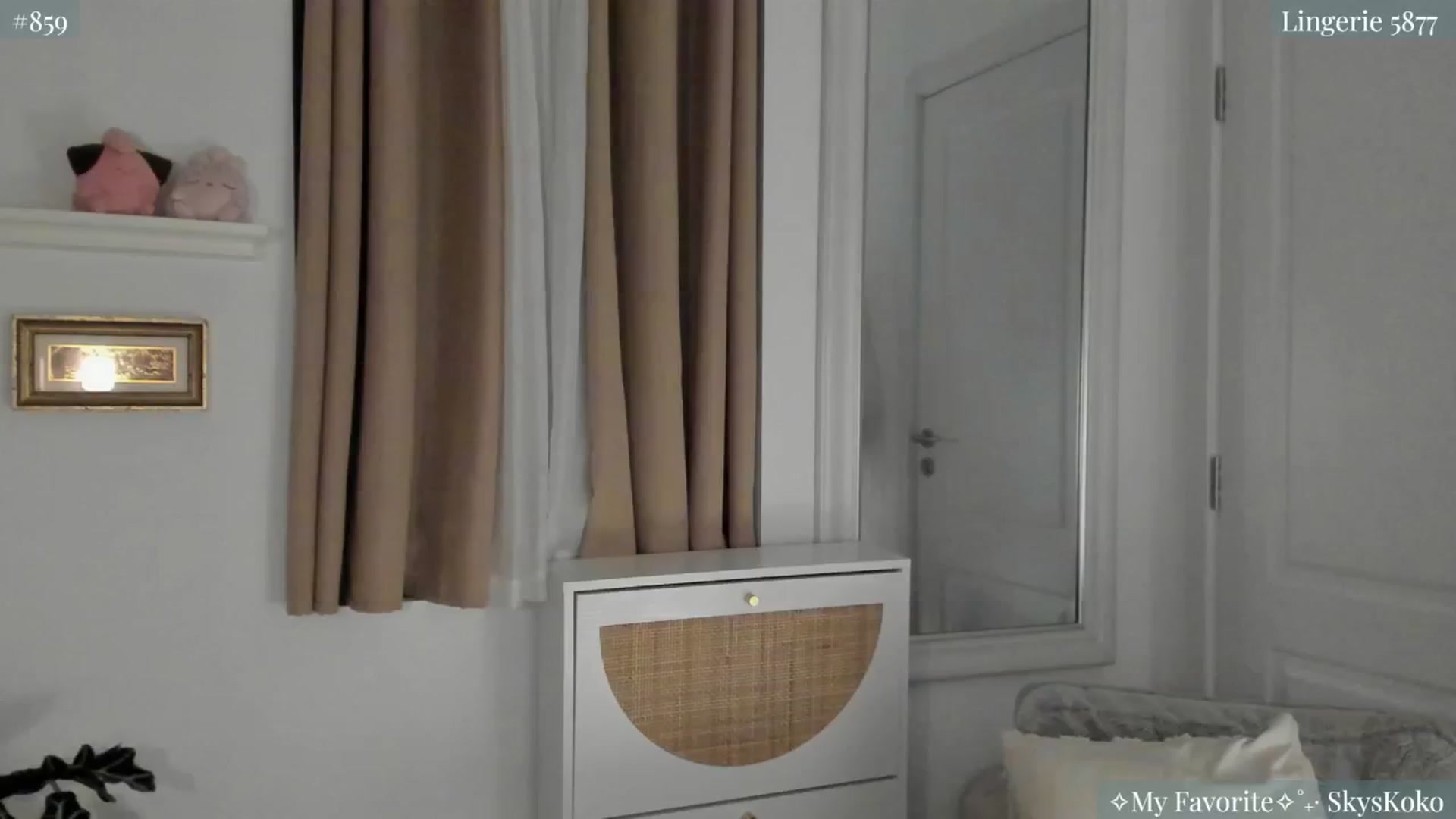 Gallery image thumbnail from NightSky's myfreecams stream on, 11/06/2024, 05:51 image 16 of 20