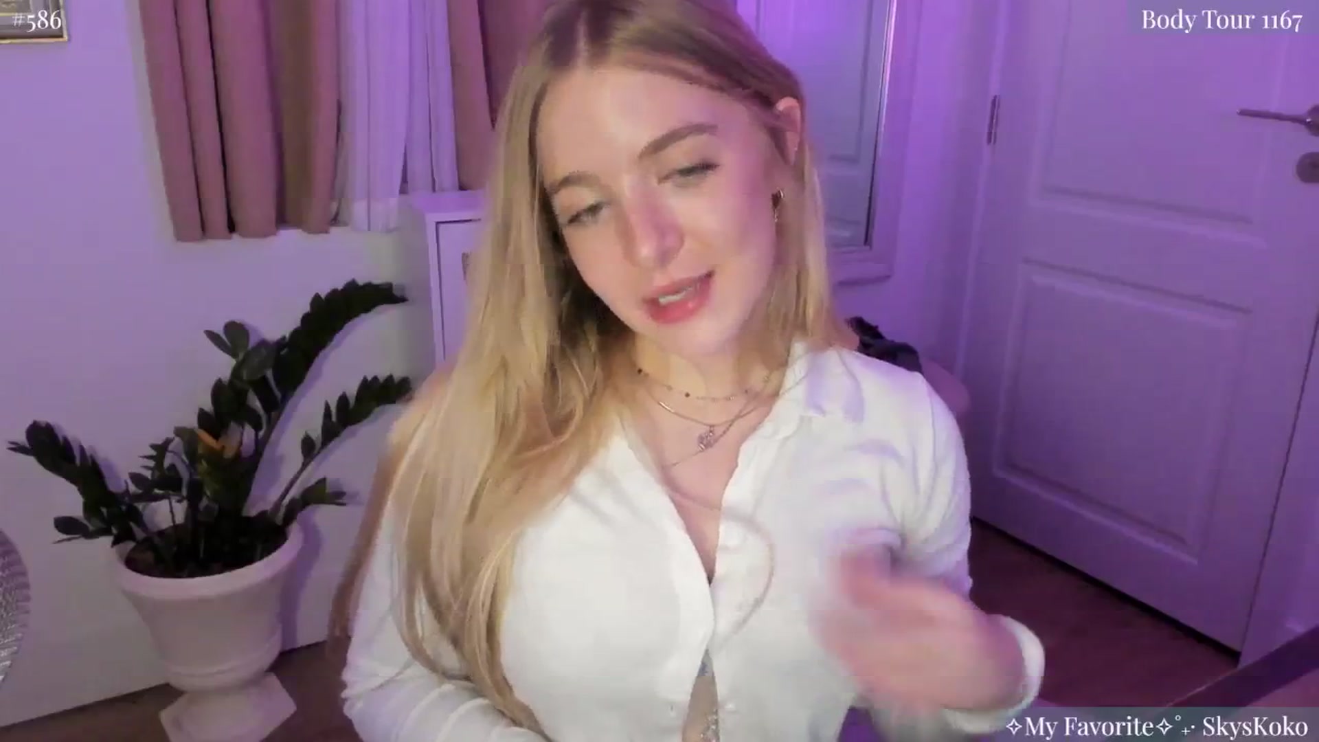 Gallery image thumbnail from NightSky's myfreecams stream on, 11/25/2024, 06:11 image 14 of 20