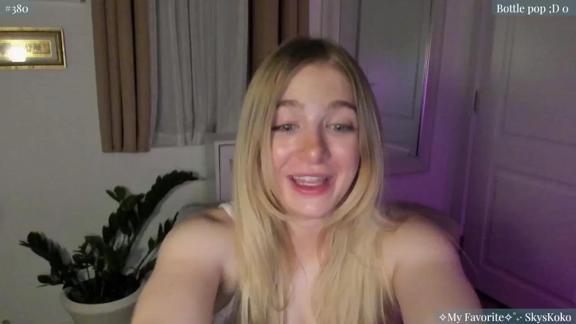 Gallery image thumbnail from NightSky's myfreecams stream on, 11/30/2024, 06:26 image 3 of 20