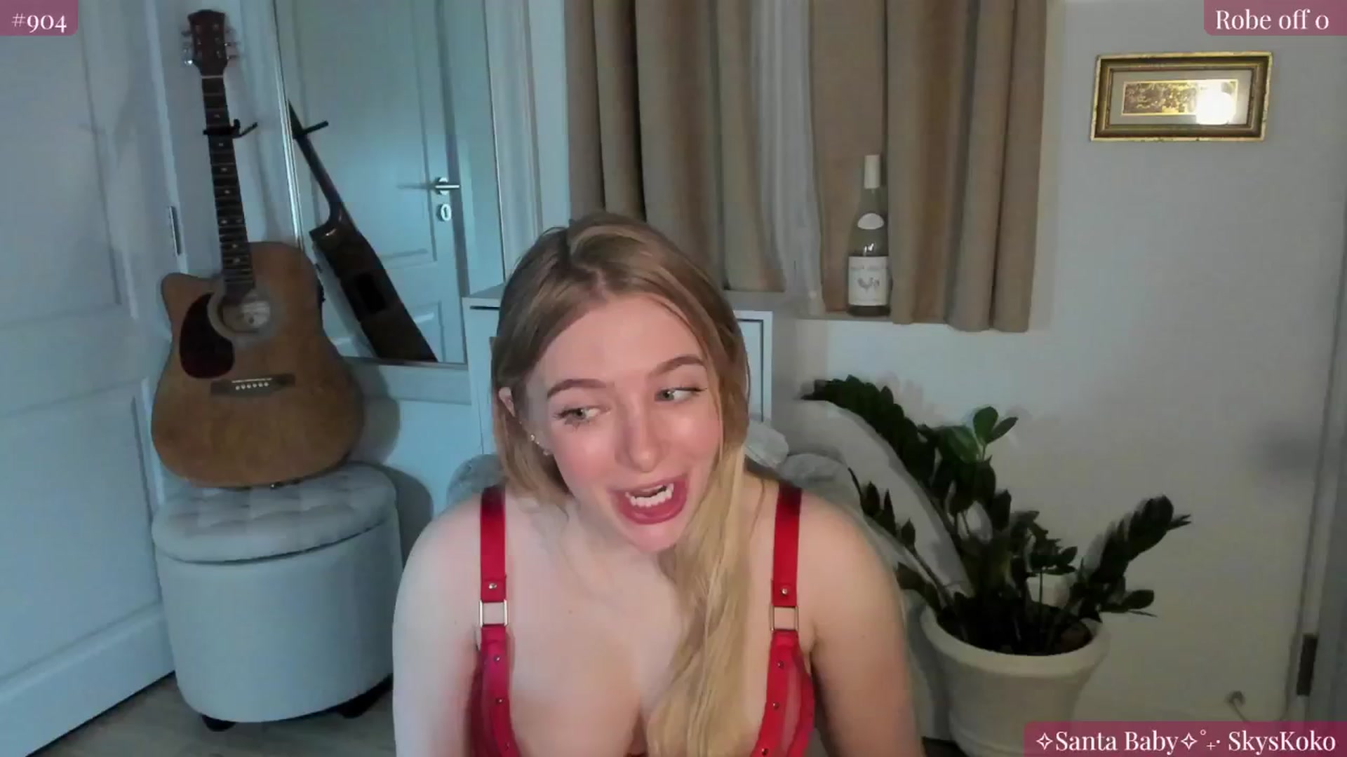 Gallery image thumbnail from NightSky's myfreecams stream on, 12/12/2024, 05:21 image 12 of 20