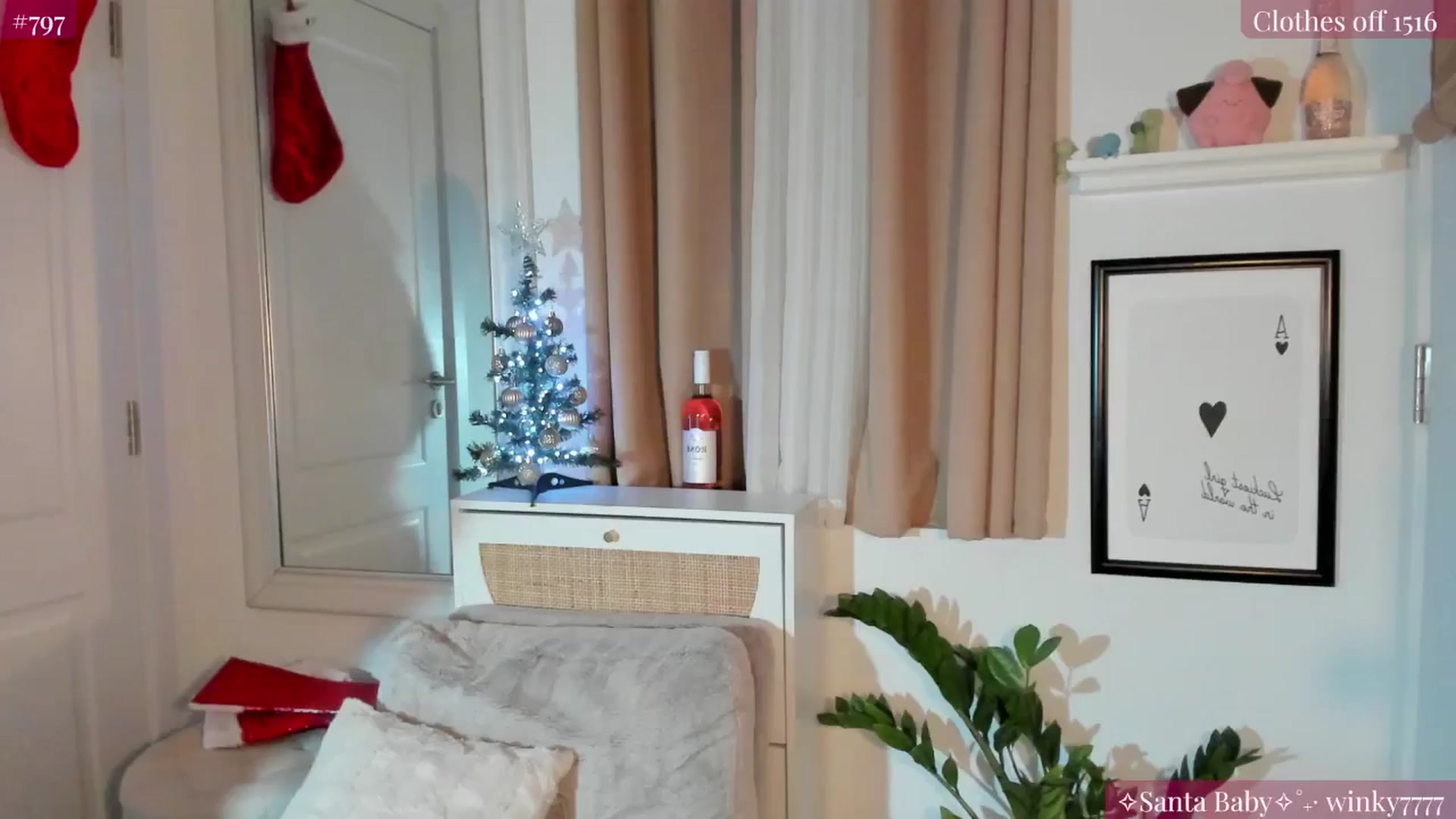 Gallery image thumbnail from NightSky's myfreecams stream on, 12/18/2024, 05:16 image 7 of 20