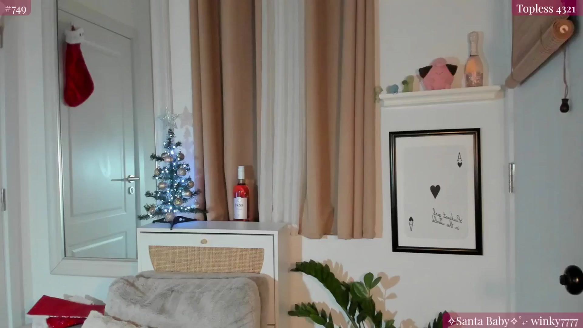 Gallery image thumbnail from NightSky's myfreecams stream on, 12/18/2024, 05:16 image 15 of 20