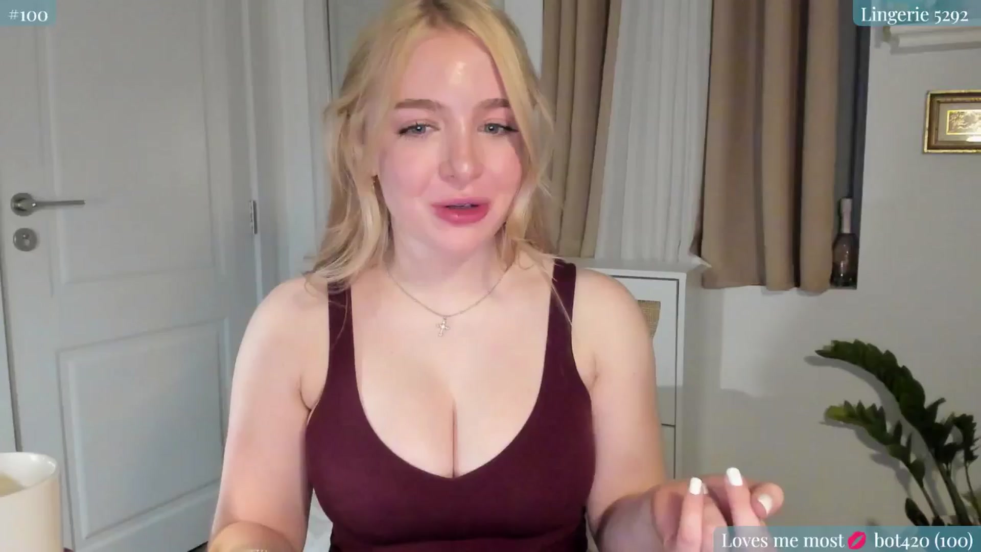 Gallery image thumbnail from NightSky's myfreecams stream on, 02/01/2025, 03:39 image 10 of 20