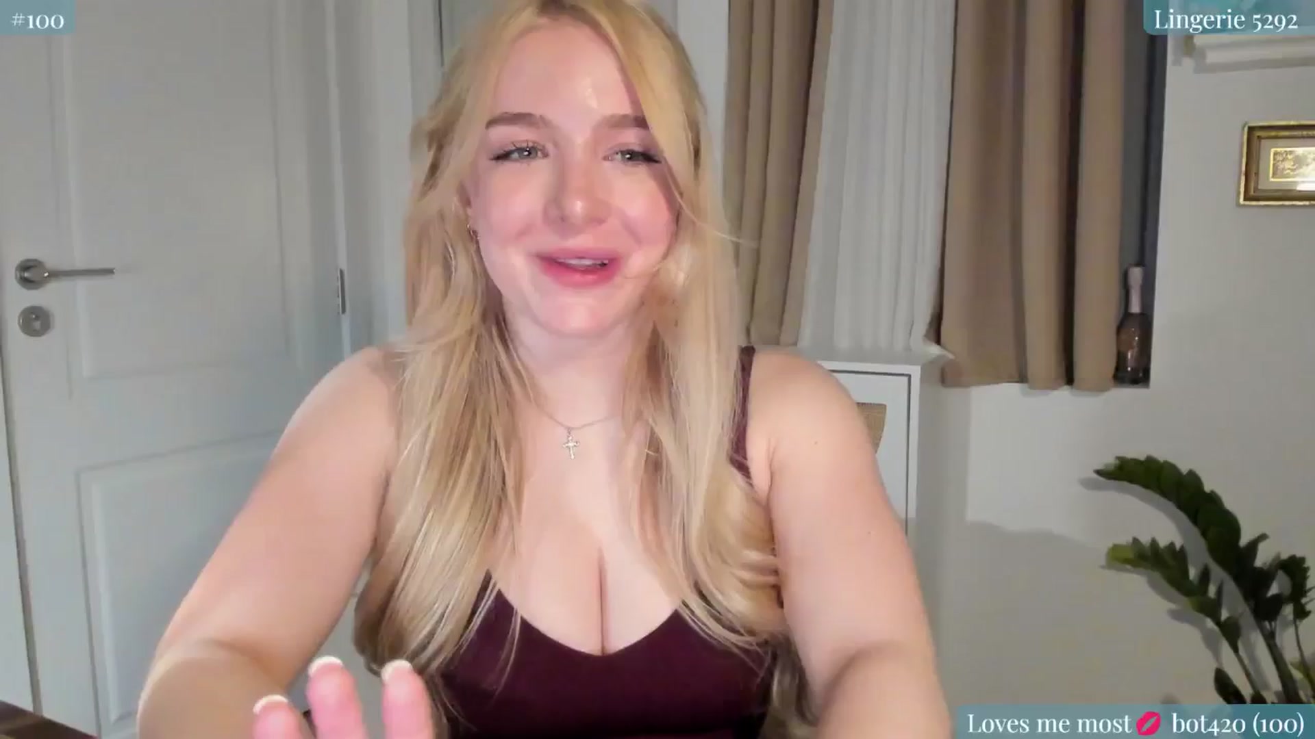 Gallery image thumbnail from NightSky's myfreecams stream on, 02/01/2025, 03:39 image 11 of 20
