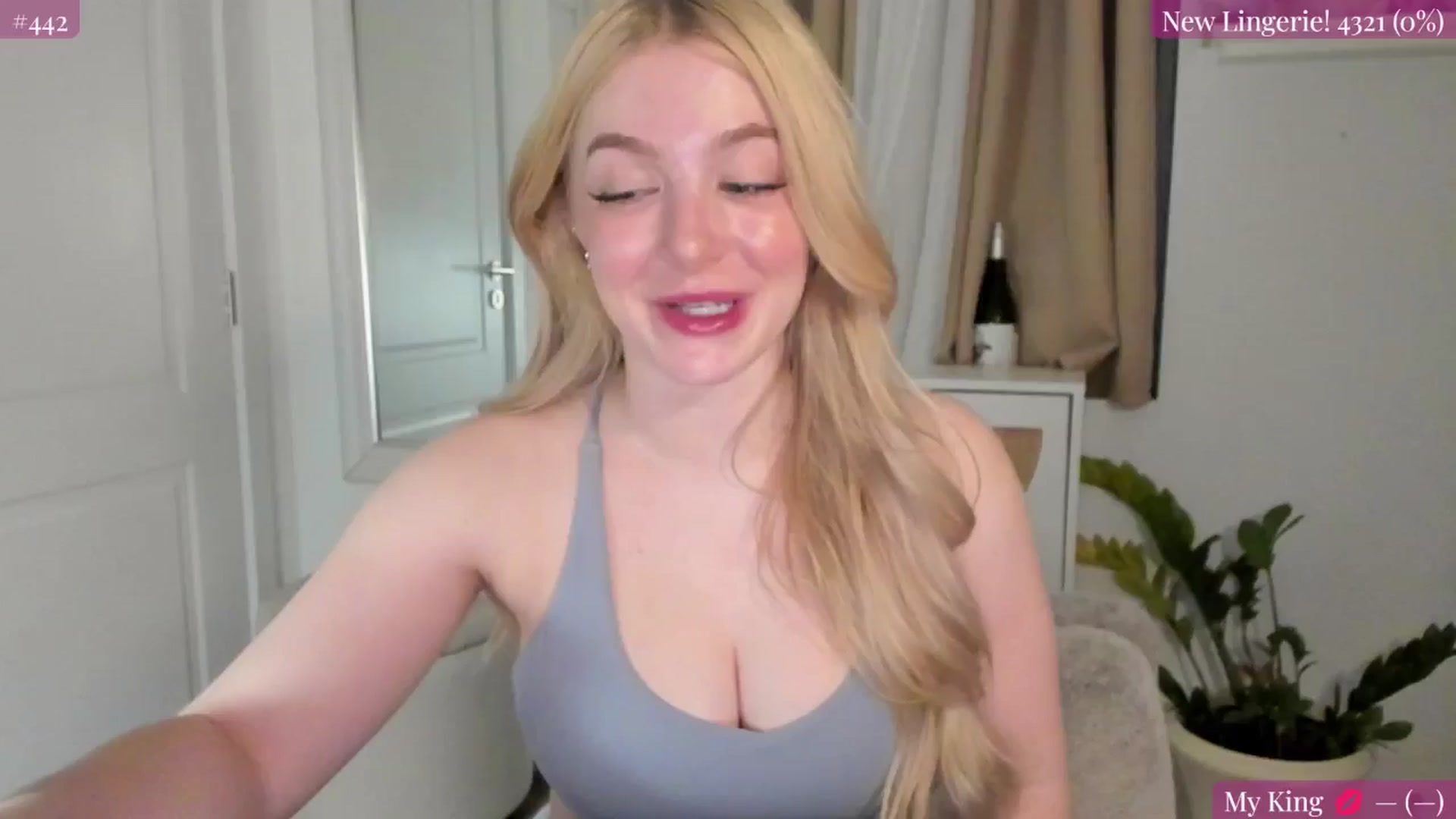 Gallery image thumbnail from NightSky's myfreecams stream on, 02/26/2025, 04:48 image 3 of 20