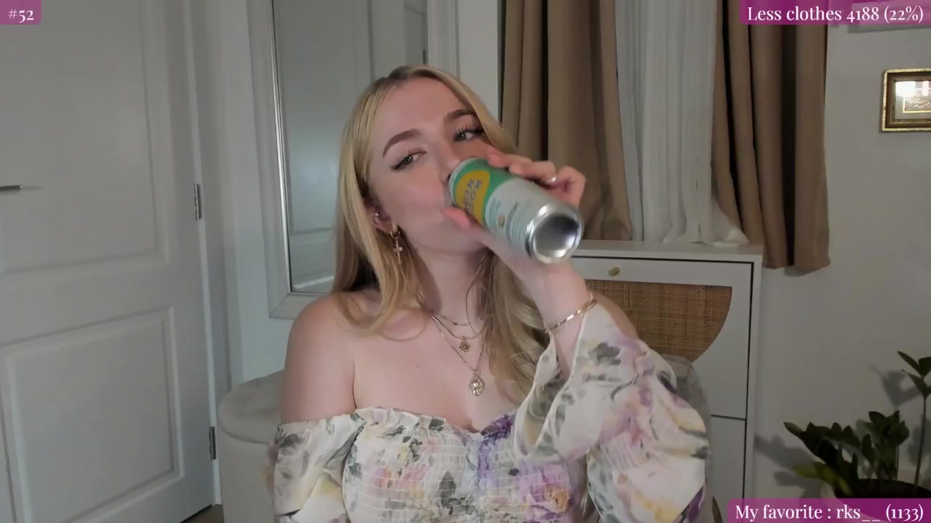 Gallery image thumbnail from NightSky's myfreecams stream on, 03/15/2025, 02:43 image 12 of 20