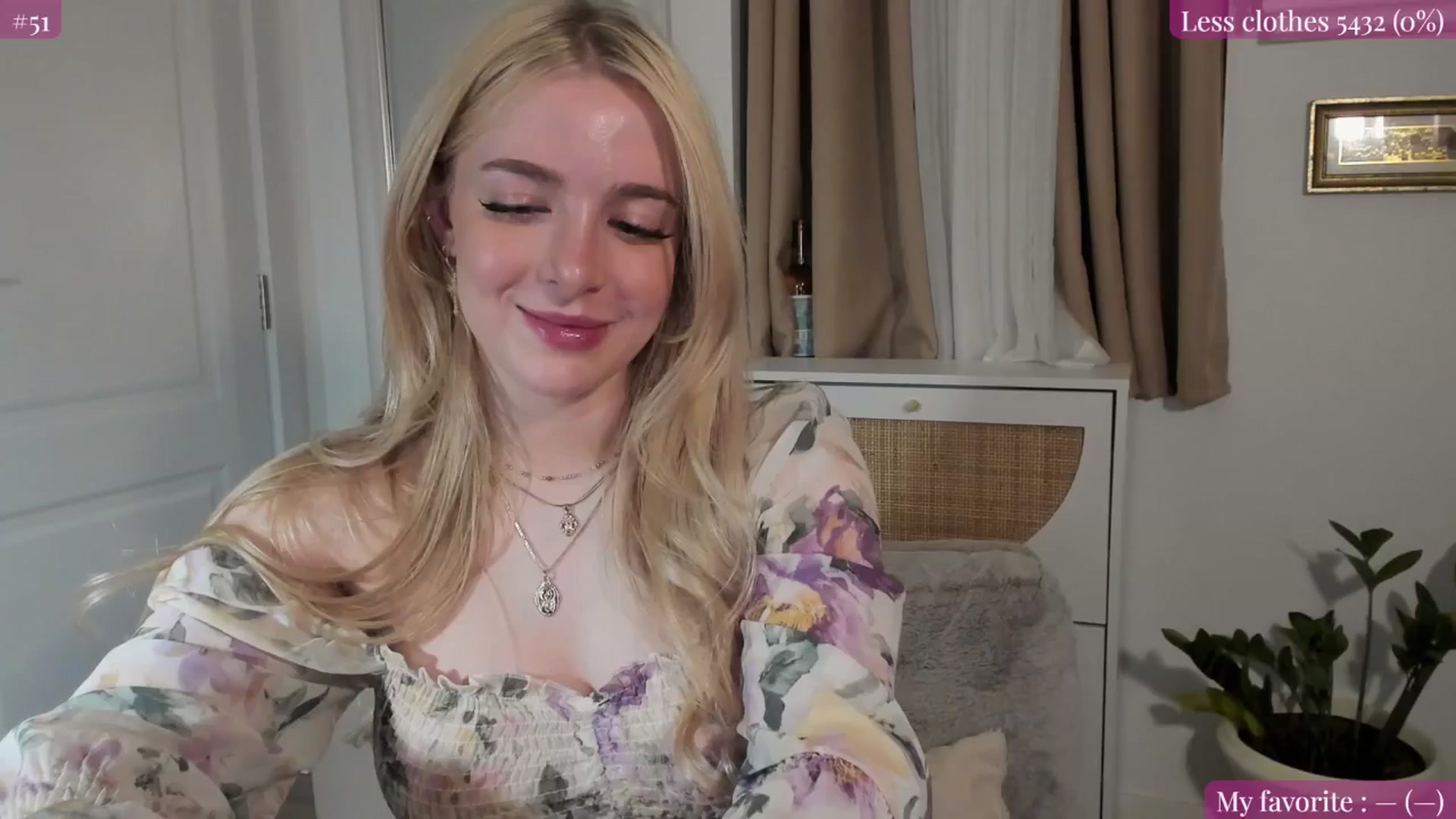 Gallery image thumbnail from NightSky's myfreecams stream on, 03/15/2025, 02:43 image 2 of 20