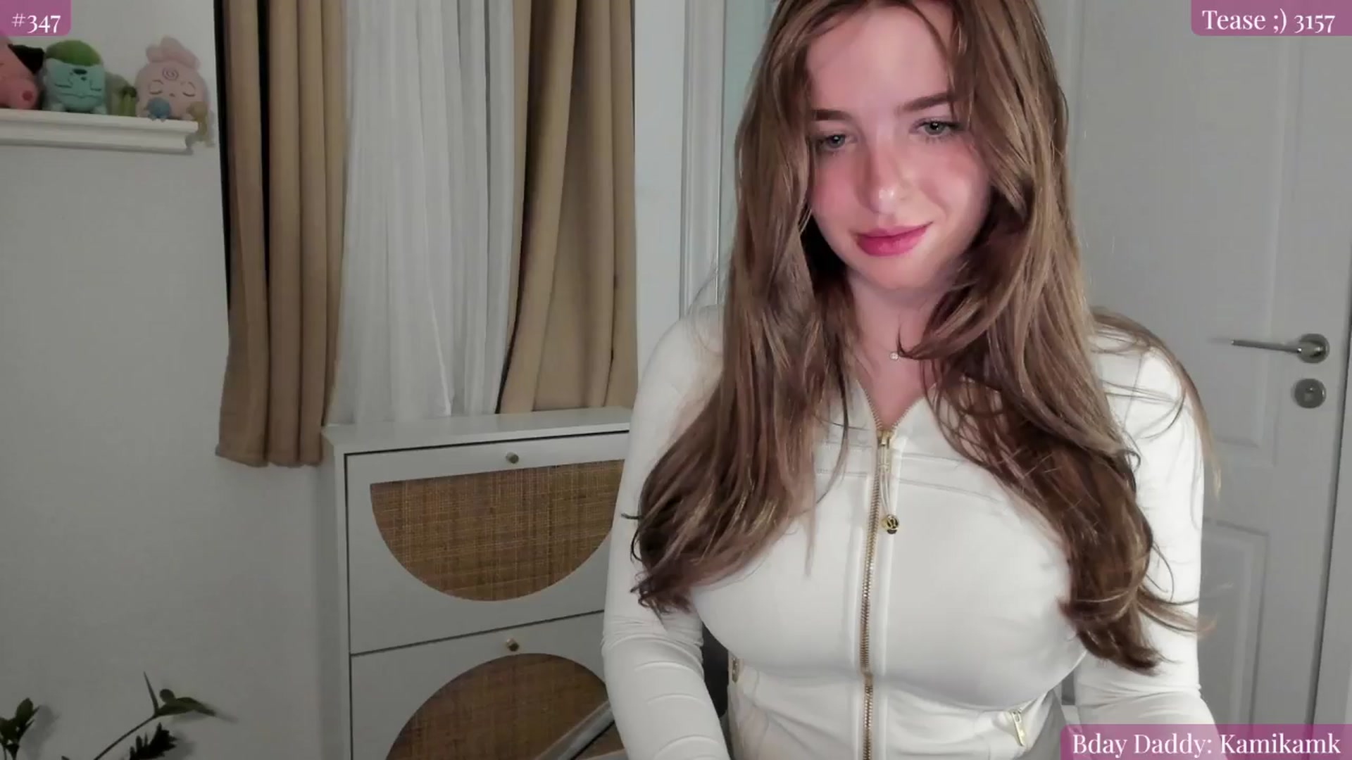 Gallery image thumbnail from NightSky's myfreecams stream on, 05/12/2025, 04:29 image 13 of 20